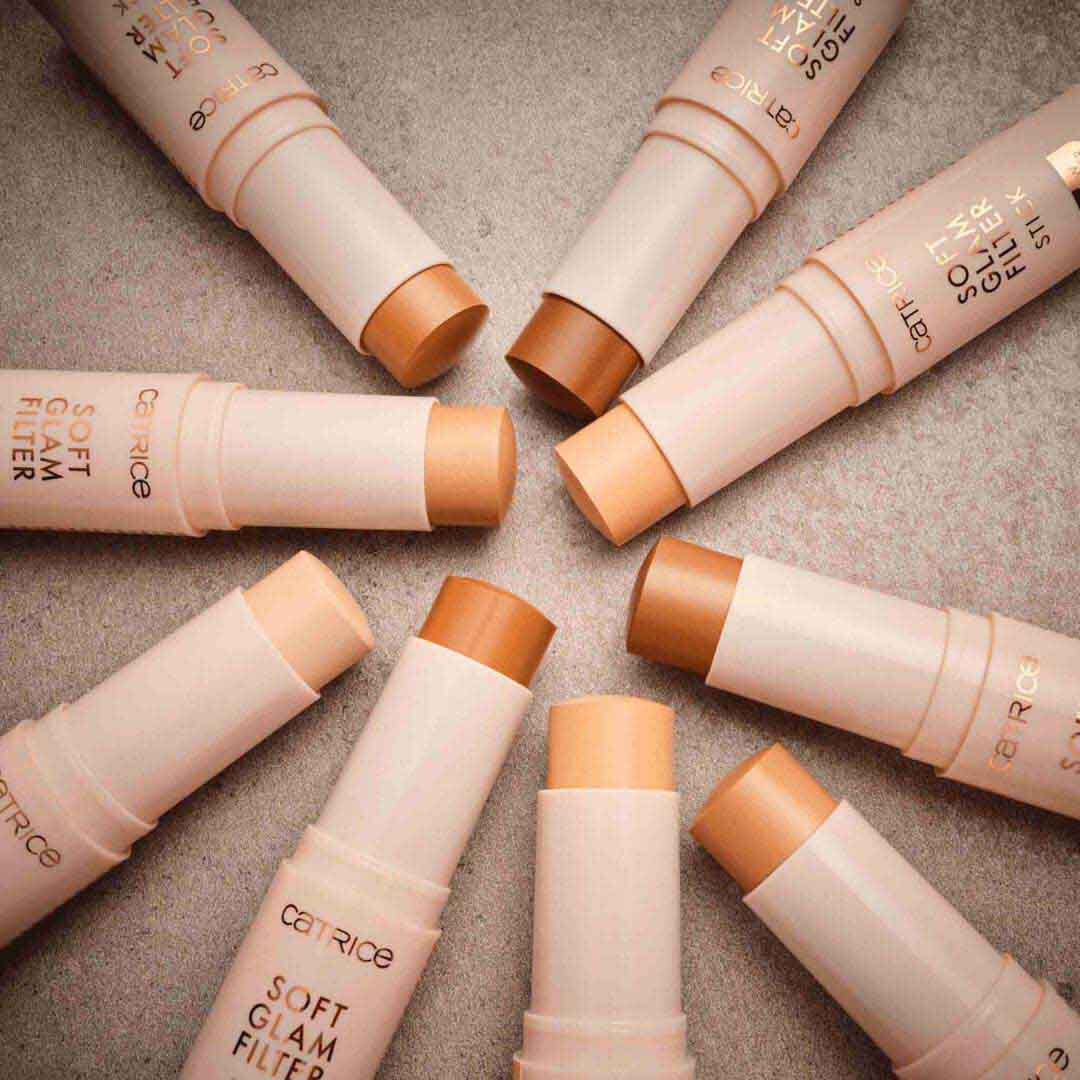 CATRICE  Soft Glam Filter Stick