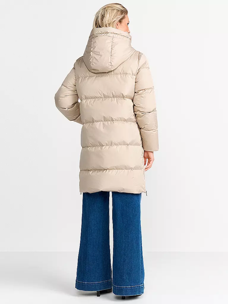 RICH & ROYAL Daunensteppmantel beige