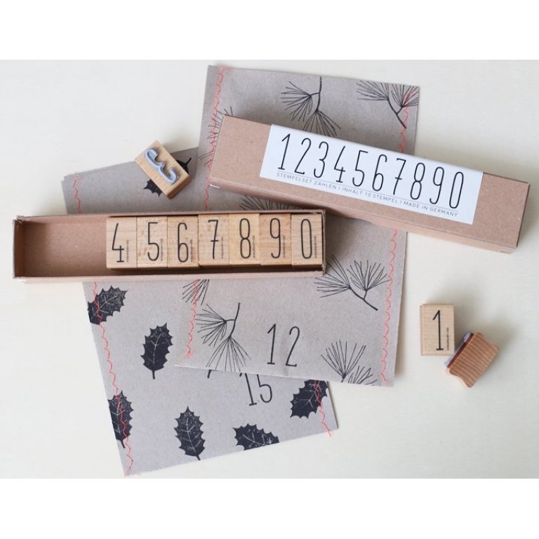 Motivstempel aus Holz, Set Zahlen