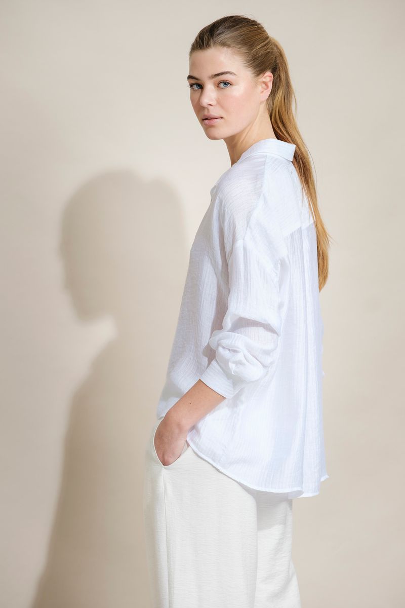 CAMISA FLUÍDA TEXTURADA