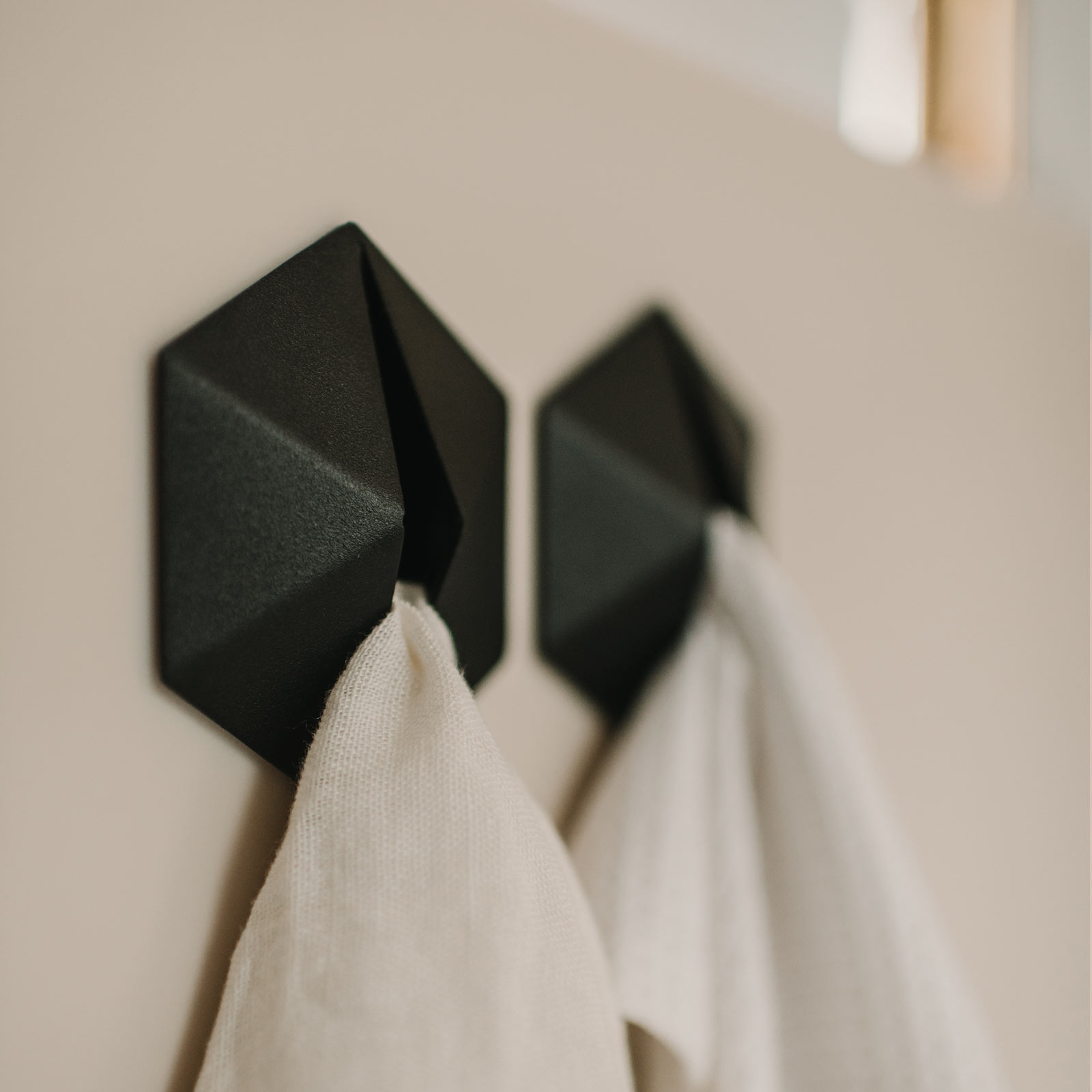Wandhaak Towel Diamond °01 Black - 1 wandhaak