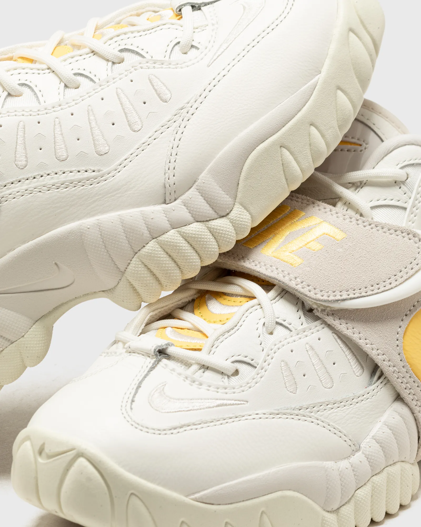 Nike W AIR ADJUST FORCE 2023