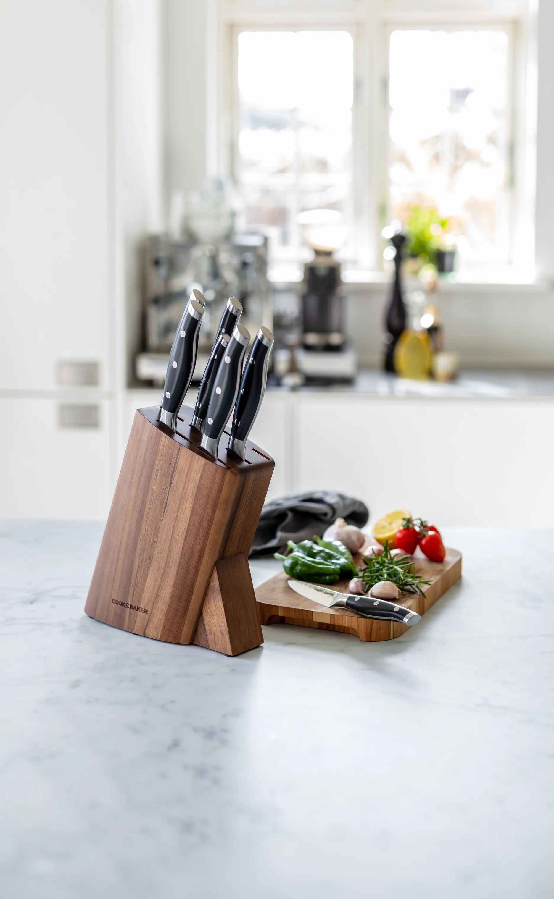 Cook & Baker Knivblok med 7 knive