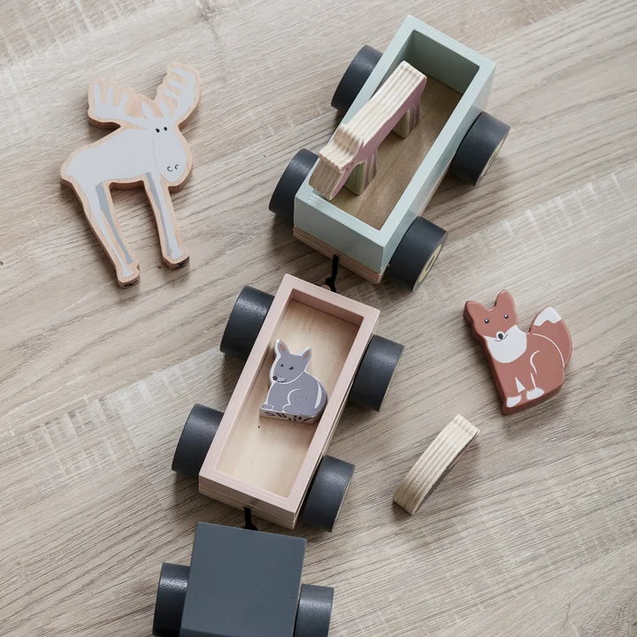 Kids Concept - Edvin Zug mit Waldtieren, bunt (8er-Set)