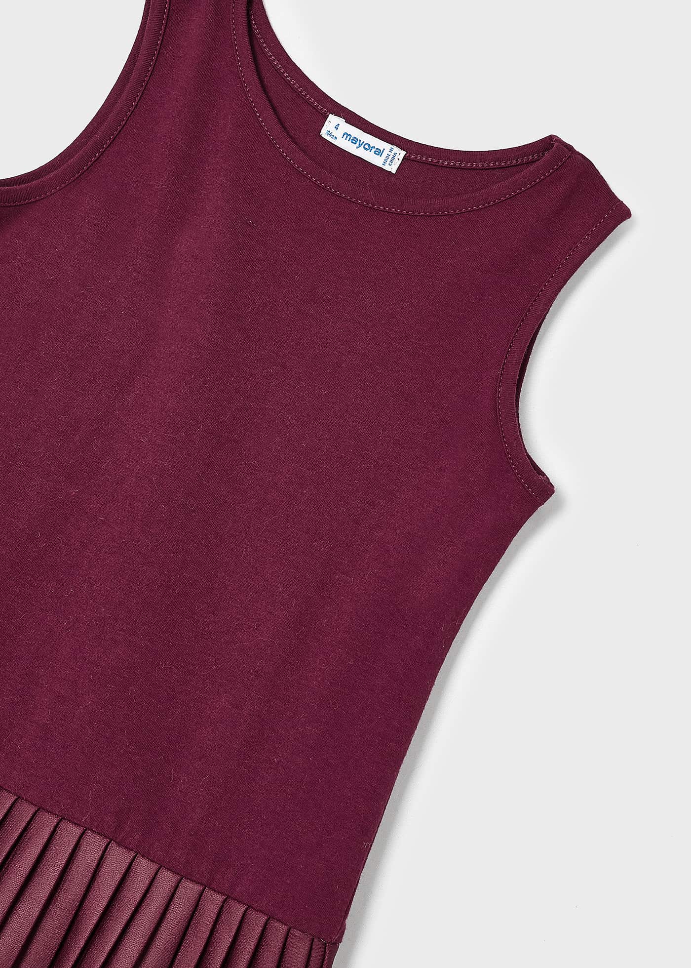 Vestido infantil com suéter em intársia
