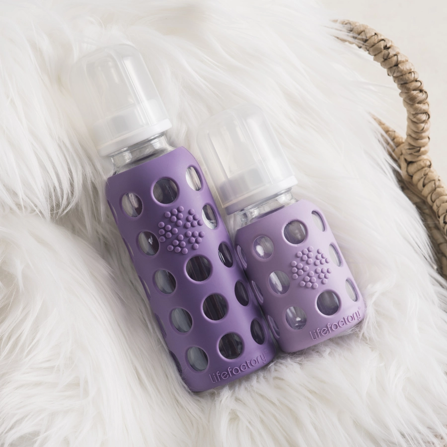 lifefactory Babyflasche aus Glas in grape 250 ml