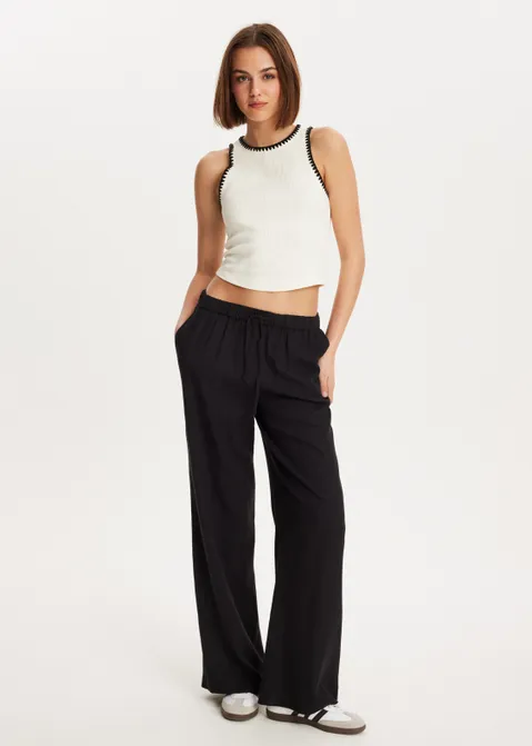 Singlet met borduursel off-white (WIT.O)