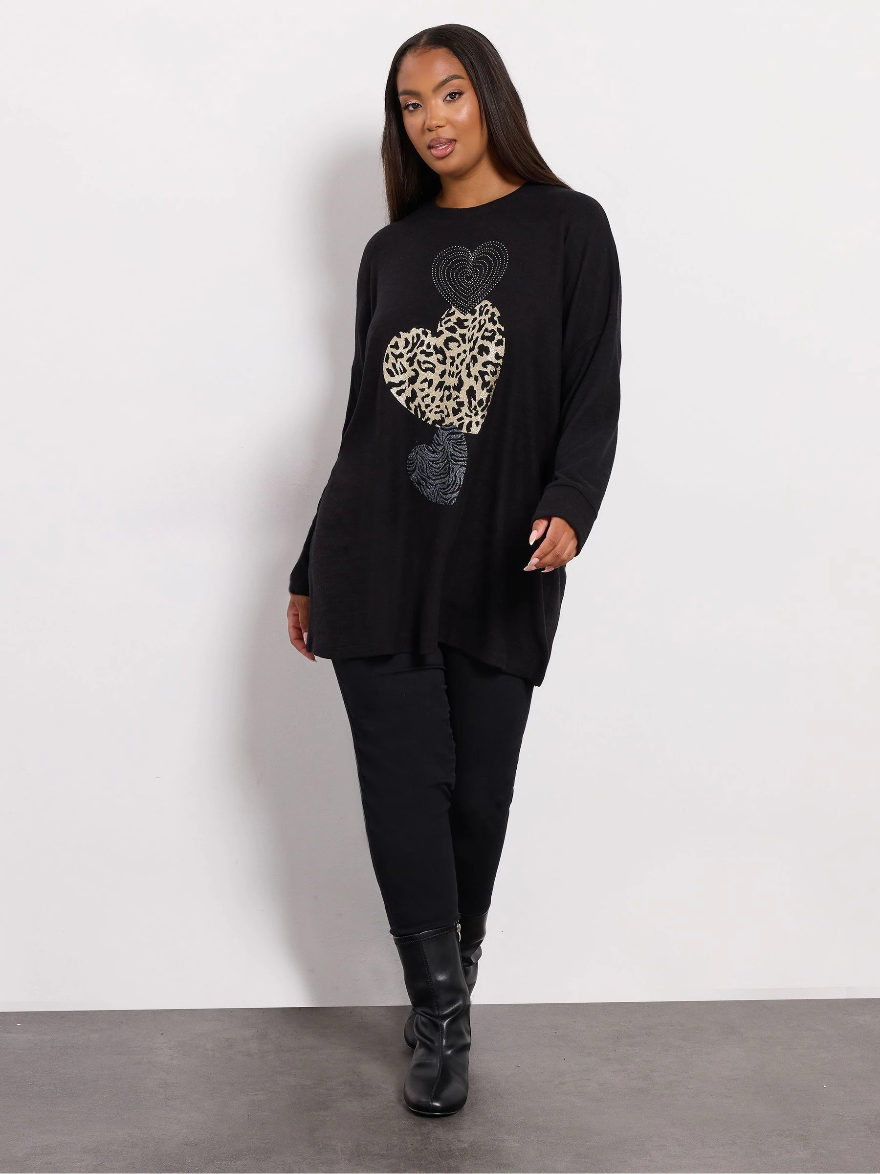 Zwart - Yours Curve Placement Animal Heart Jumper