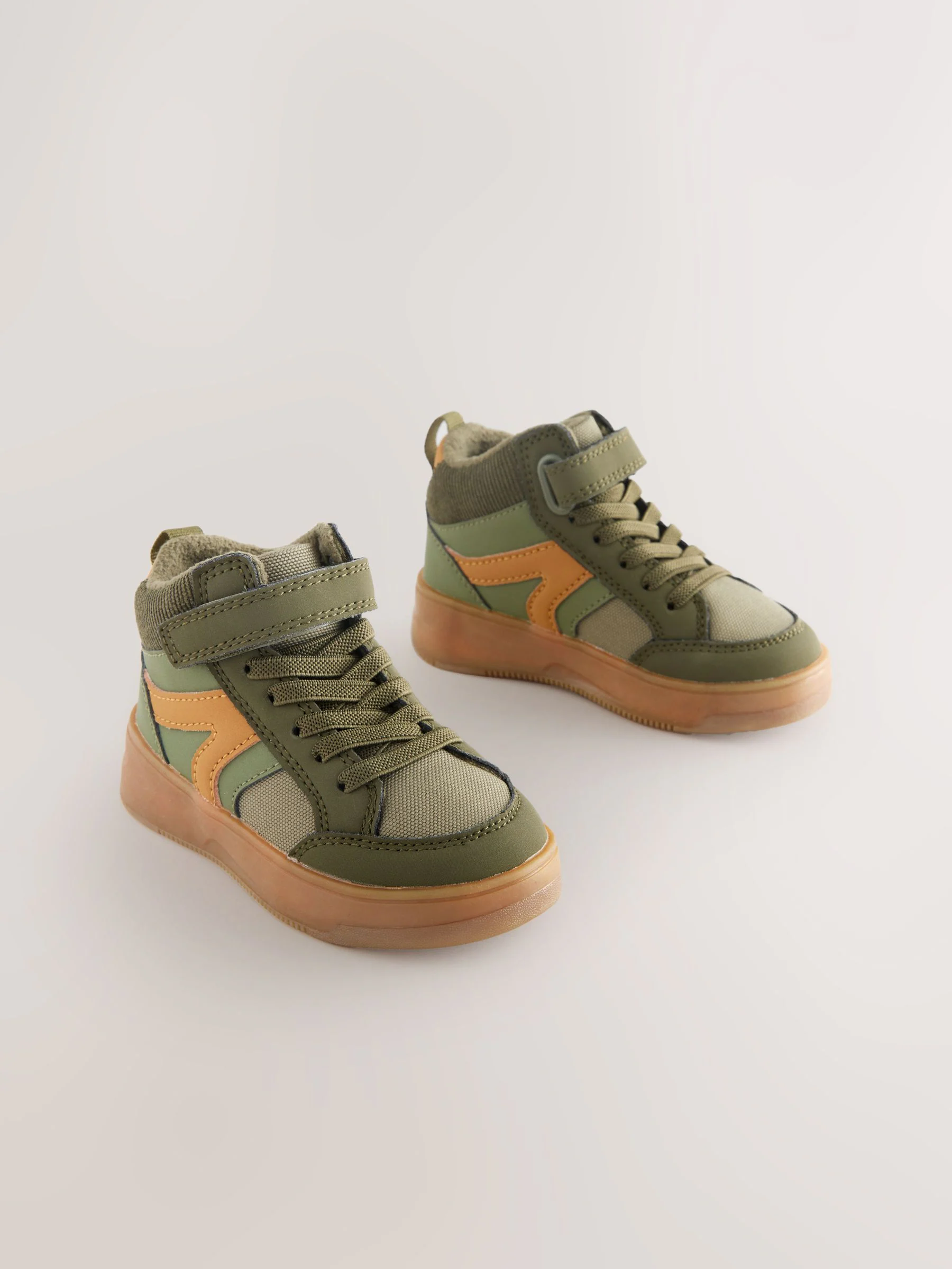 Groen-kaki - Hoge sneakers met klittenbandsluiting en elastische veters