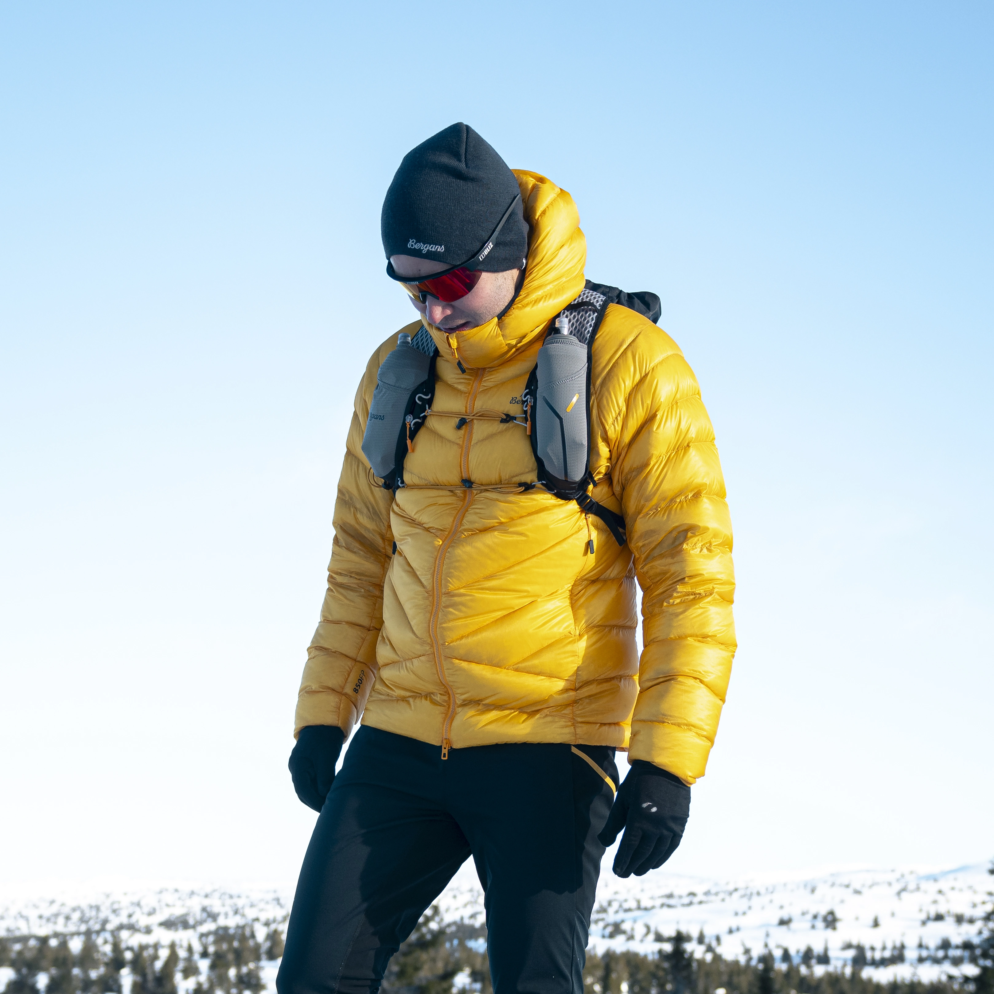Y LightLine Weightless Down Jacket Hood Men Mango Yellow
