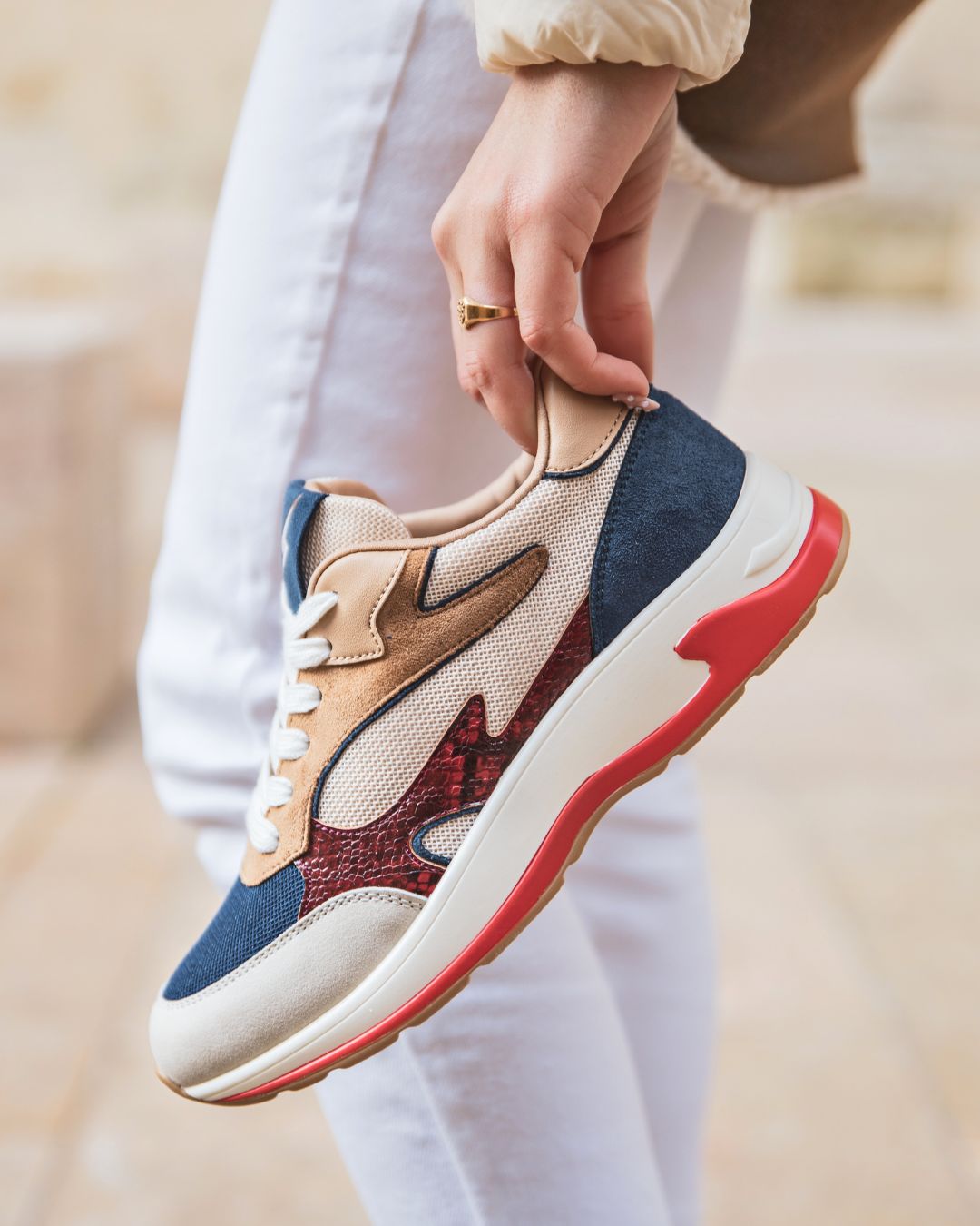 Basket femme rouge à lacets - CL78 RED