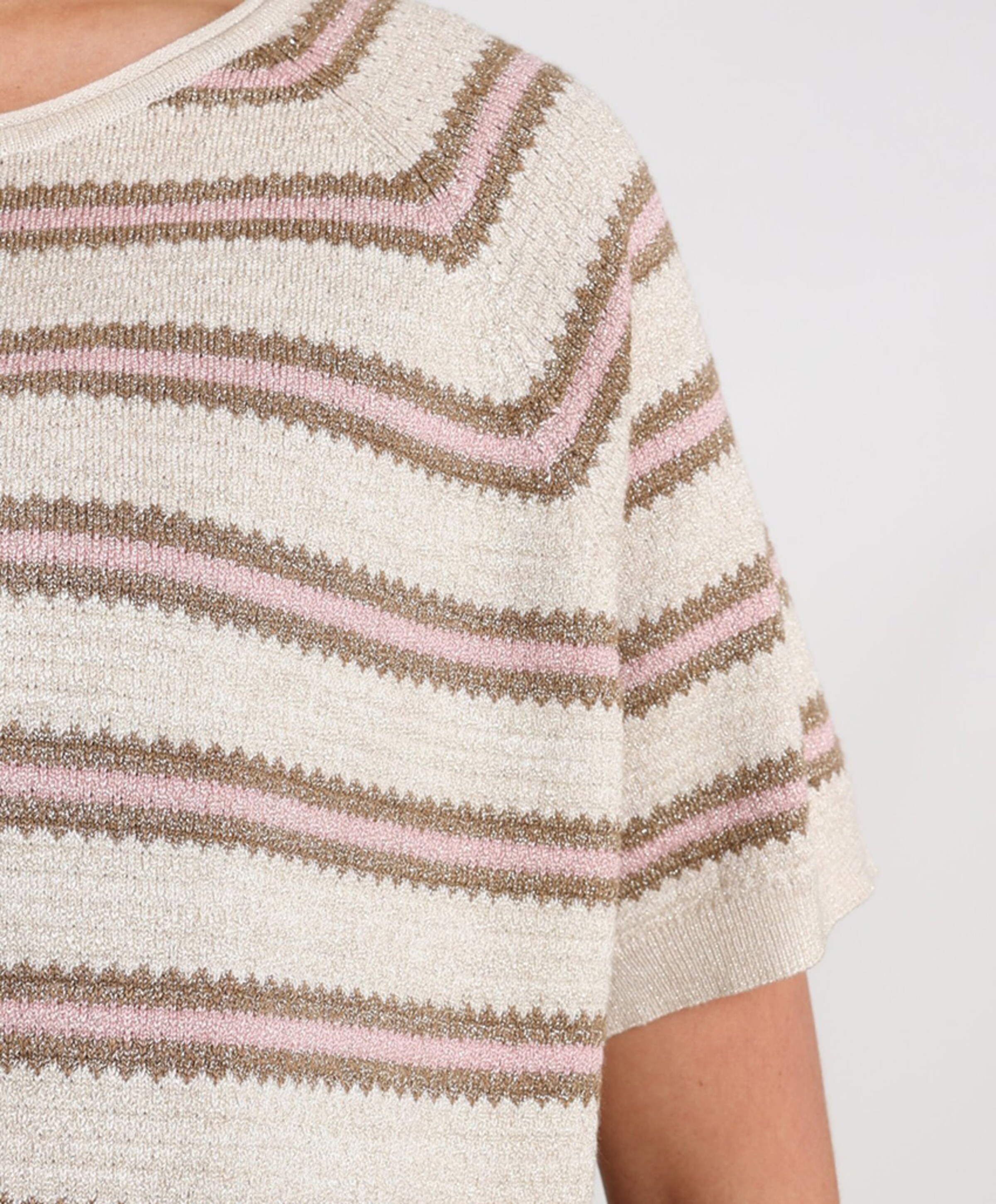 Nukus Dames trui beige