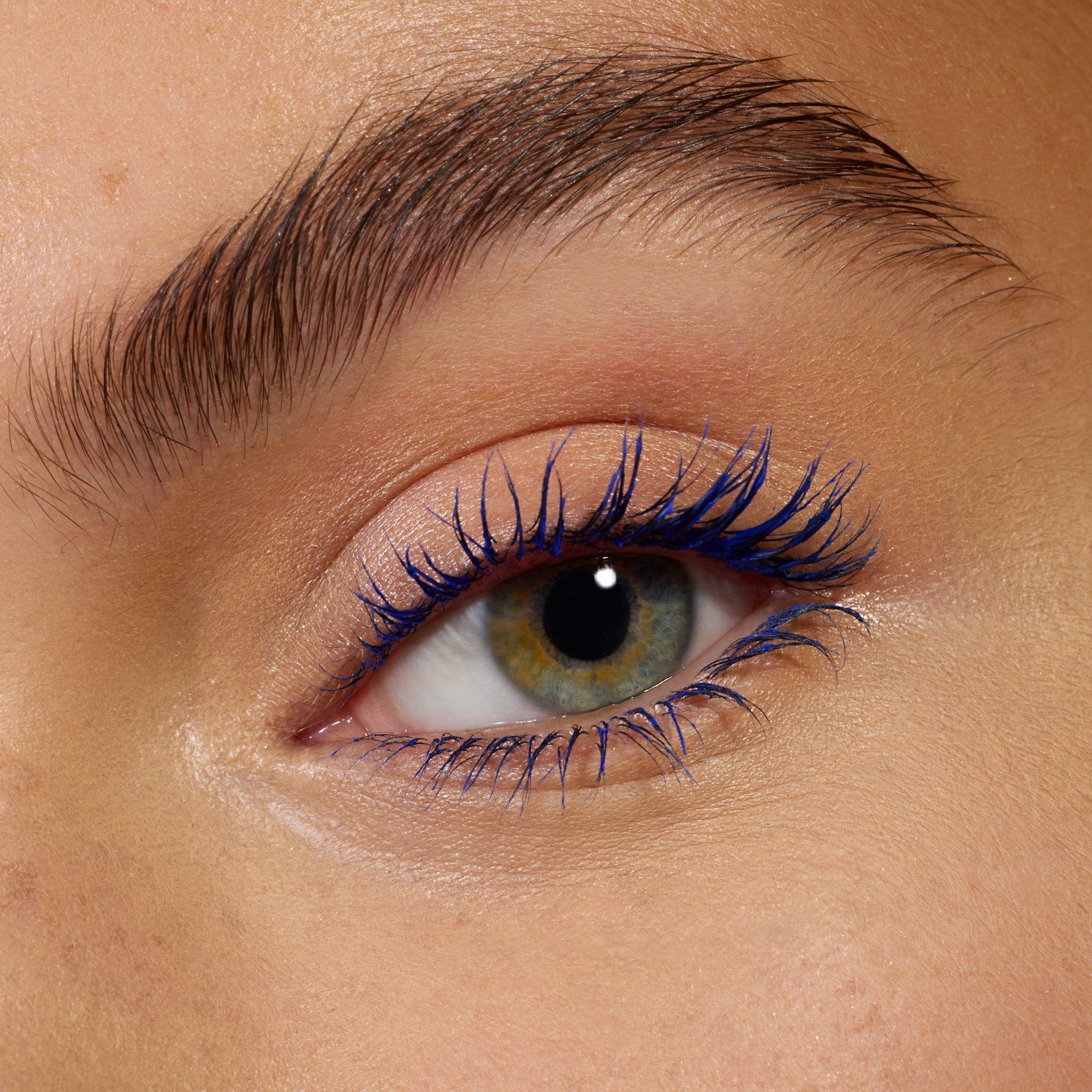 I LOVE EXTREME BLUE crazy volume mascara