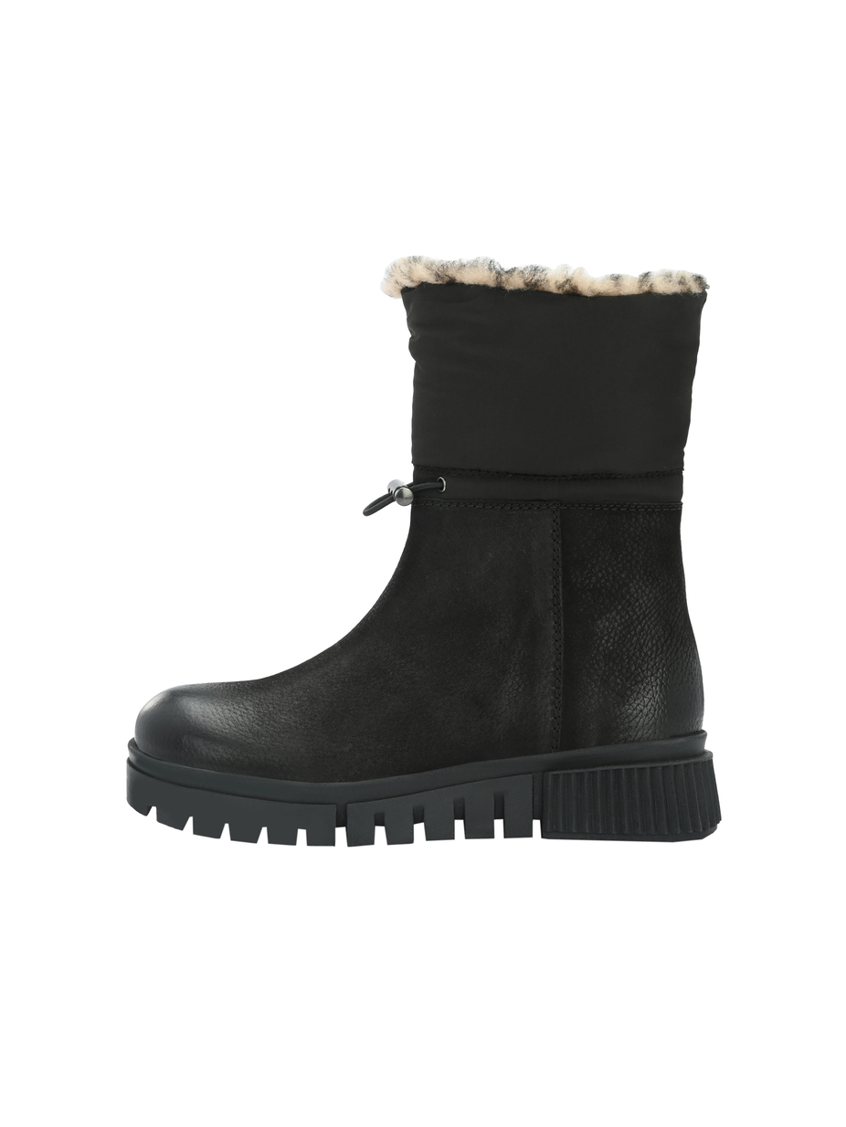 STIEFELETTE NAIMI