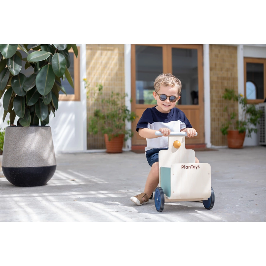 PlanToys Rutscher mit Lieferkorb Orchard