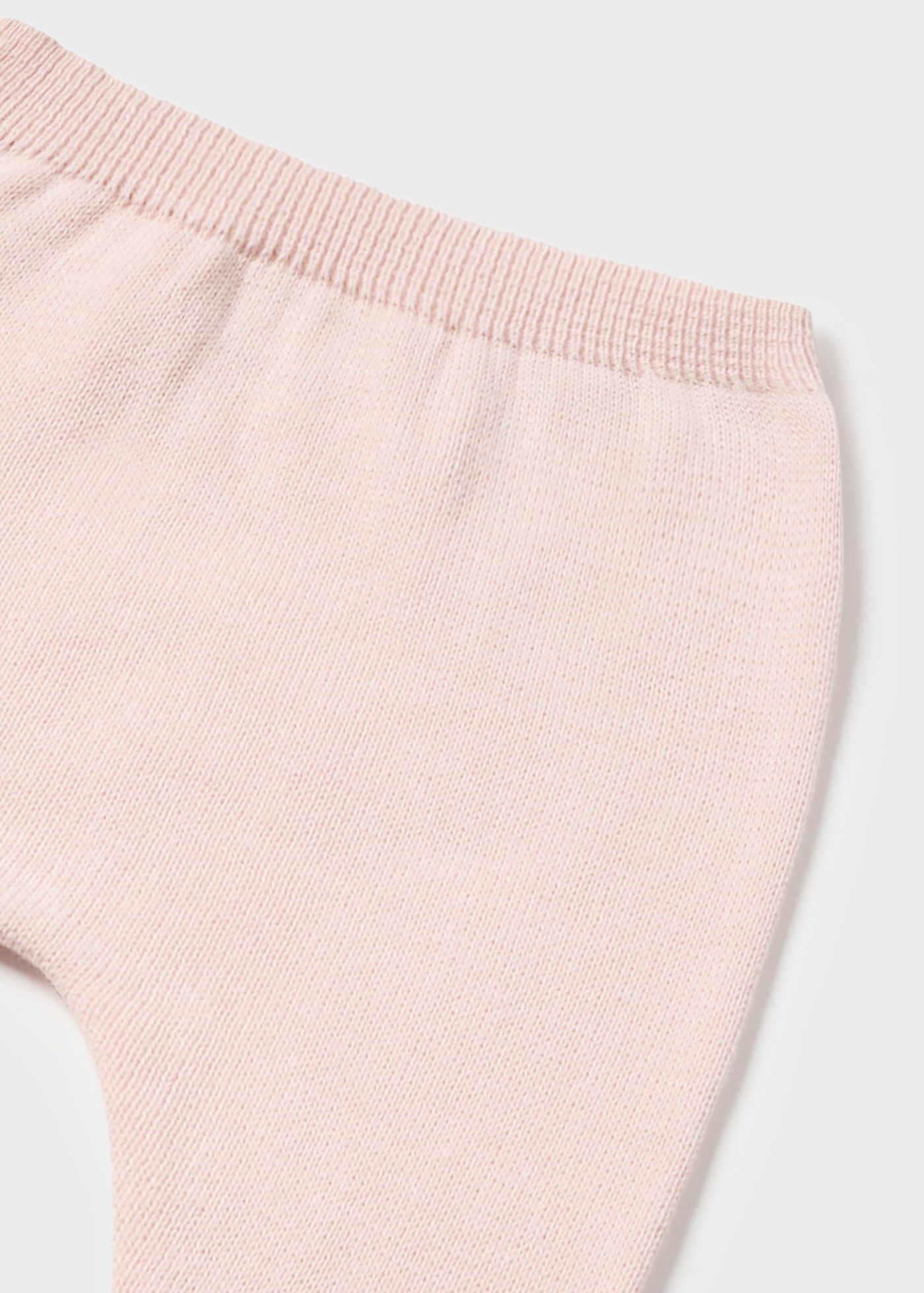 Conjunto de malha de 2 peças Better Cotton para recém-nascidos na cor nude.
