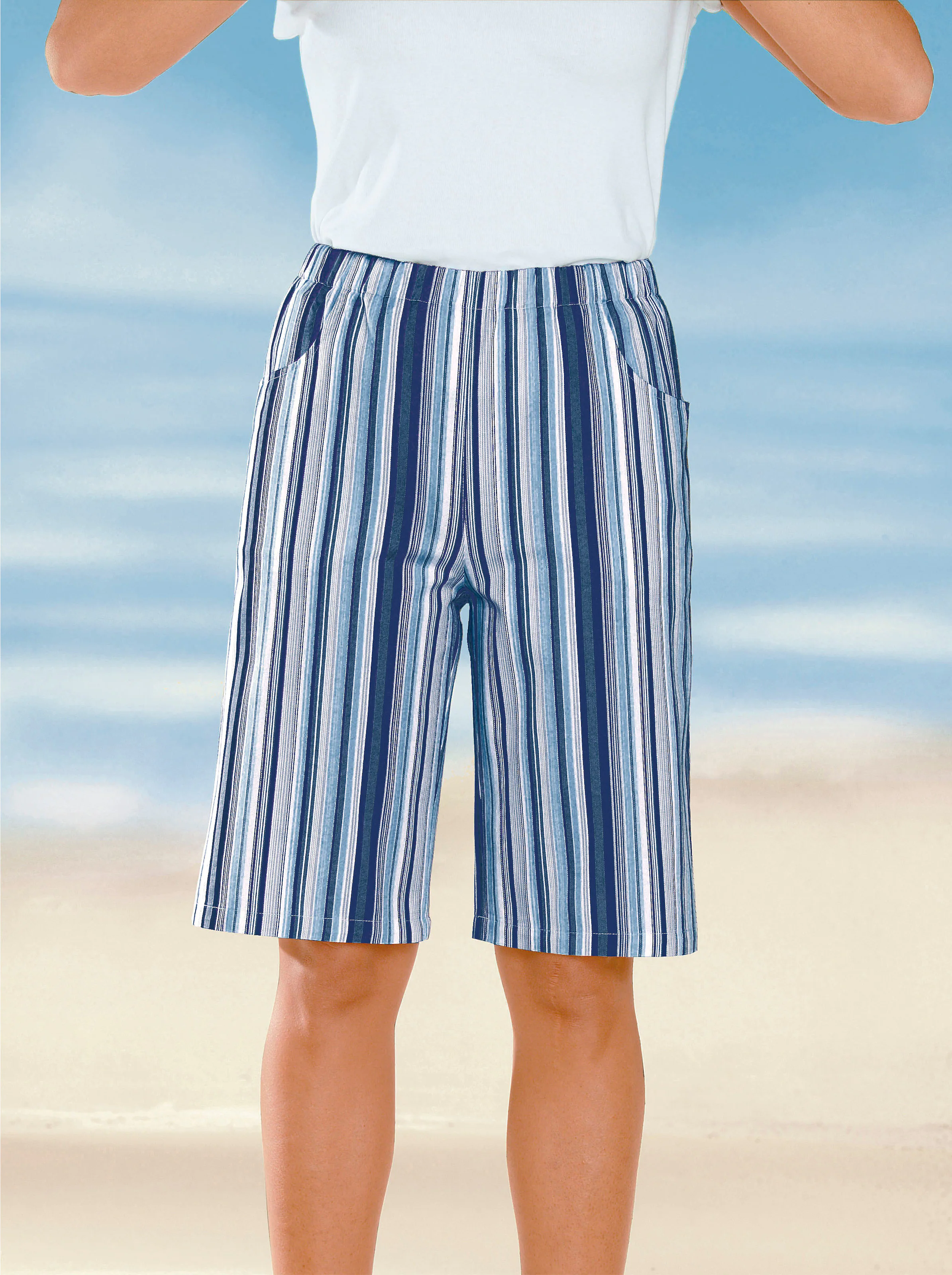 Bermudas in jeansblau-gestreift