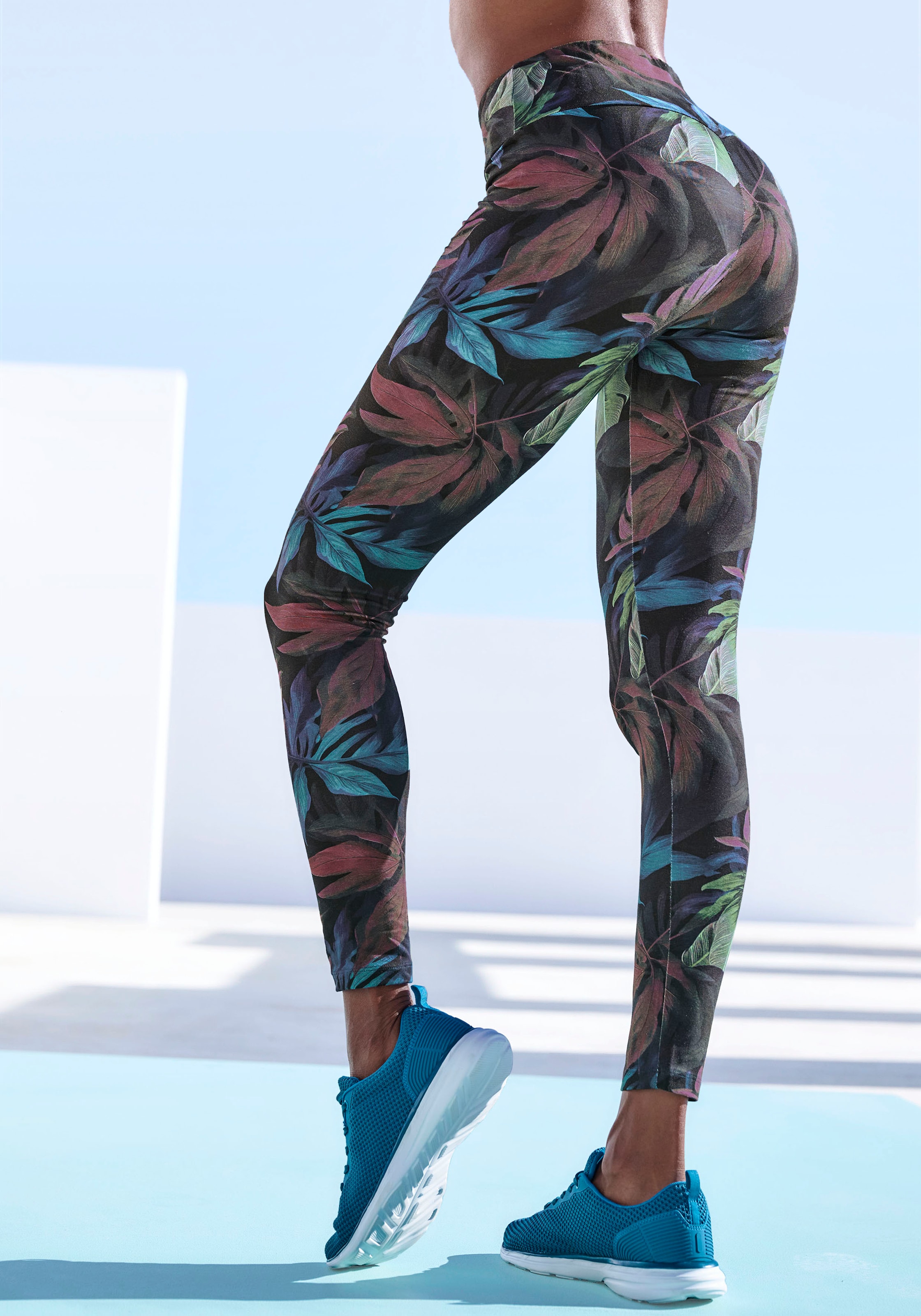 LASCANA ACTIVE Leggings  mit floralem Druck