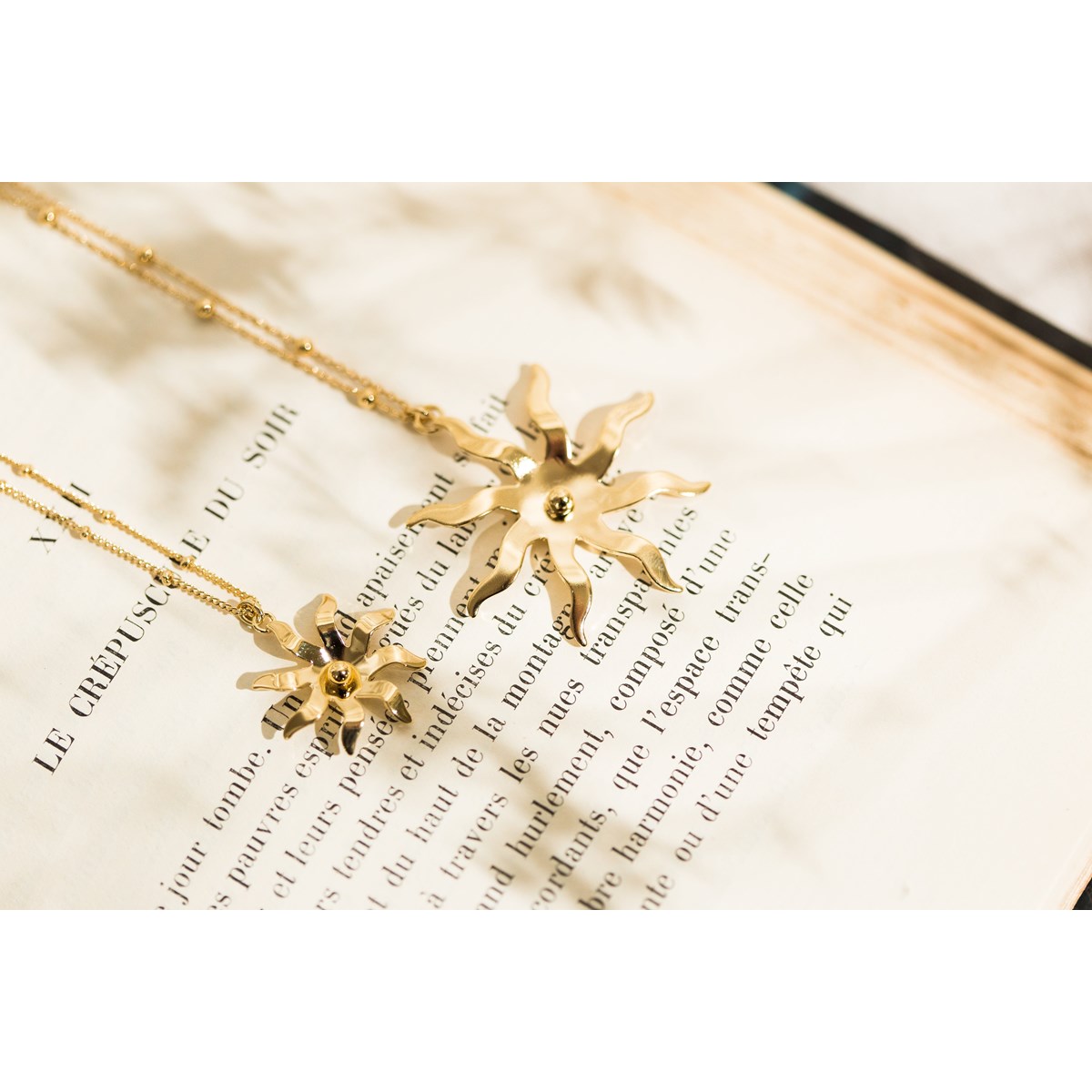 collier soleil doré à l'or fin - ÉOS