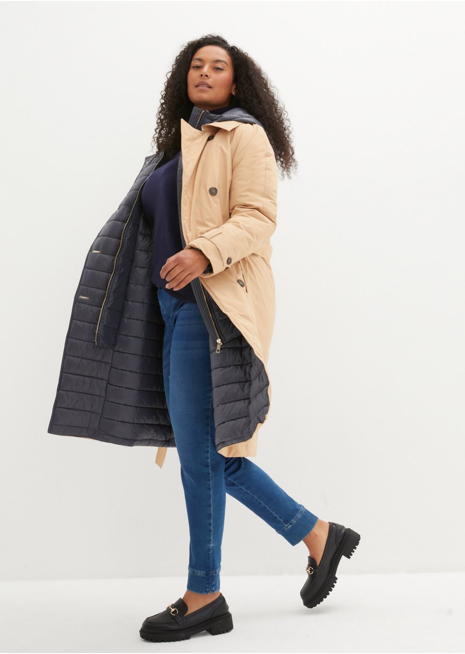 Trench-coat avec empiècement gilet sans manches et rembourrage