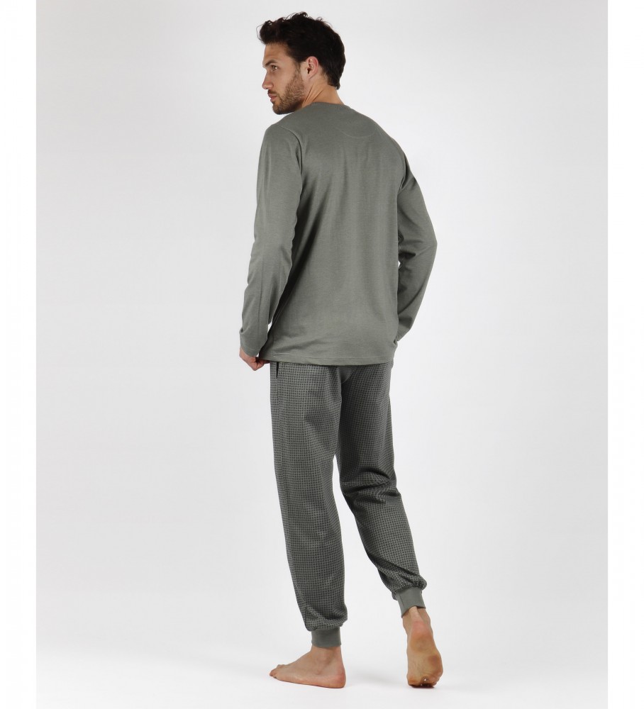 Pijama cáqui perfeito da Admas