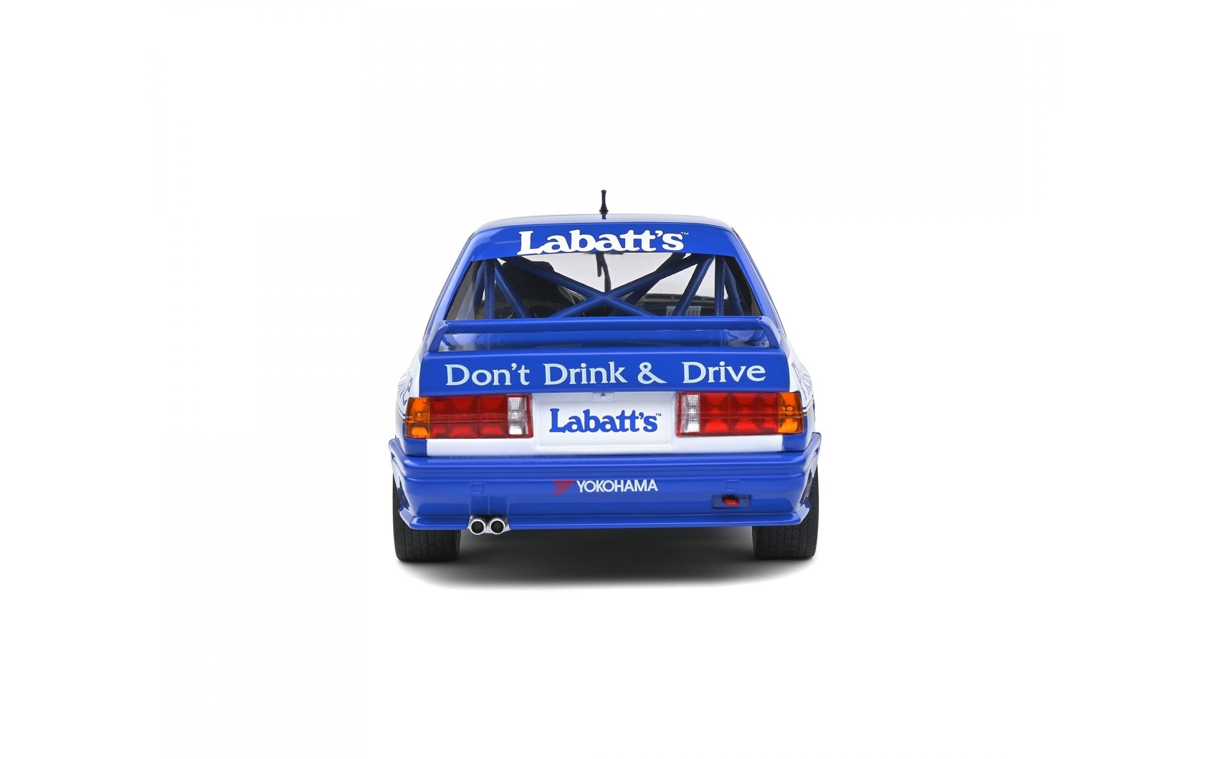 Rennwagen BMW E30 M3 #4 Blau 1:18BMW E30 M3 BTCC Sammlermodell im Massstab 1:18