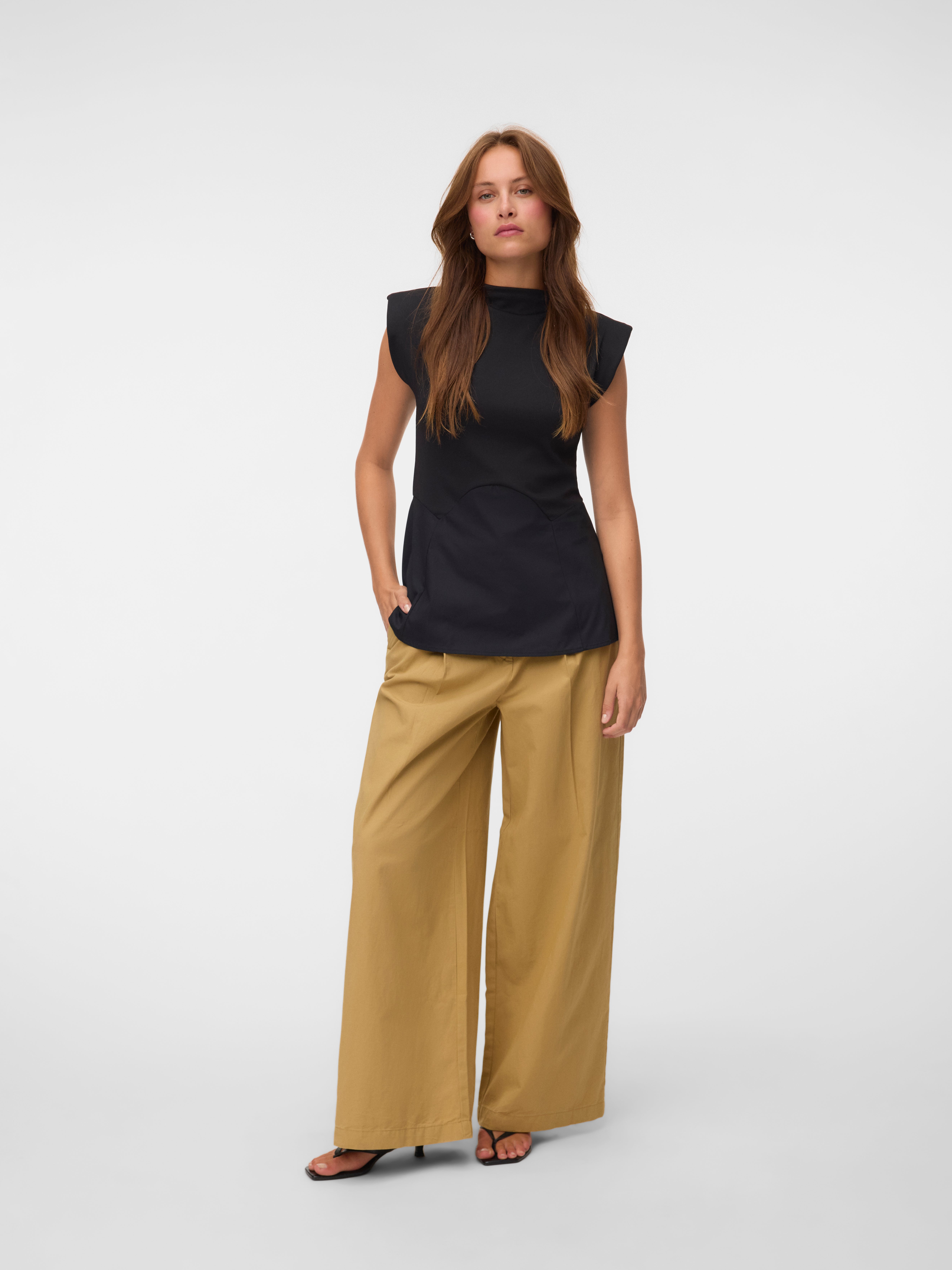 VMREBEKKA Top