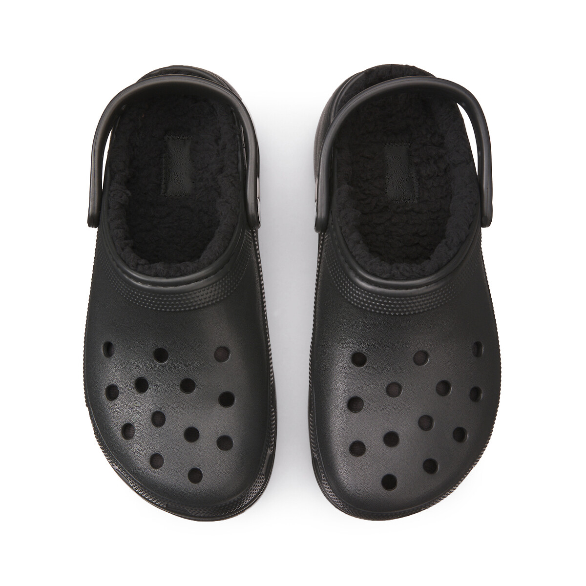 Crocs<br>Tamancos forrados com plataforma clássica