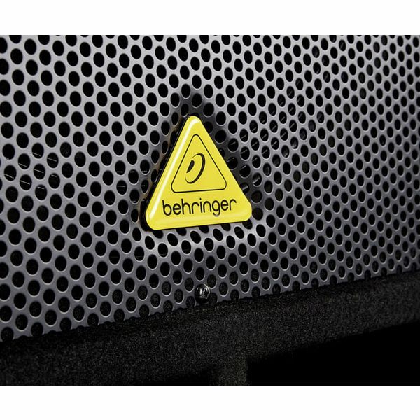Behringer VQ1800D