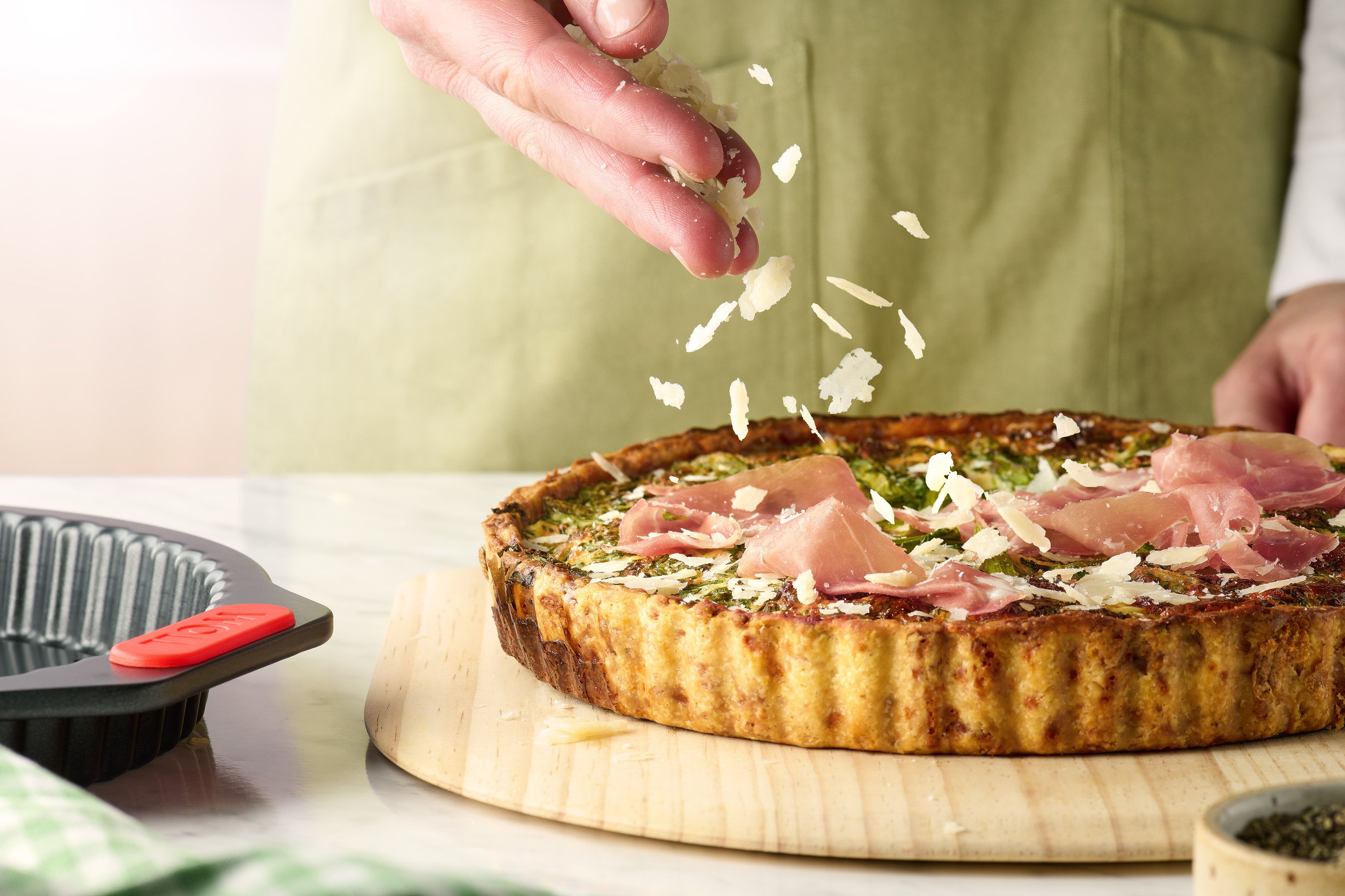 Let's bake! Quiche- und Tarteform mit Hebeboden von WOLL