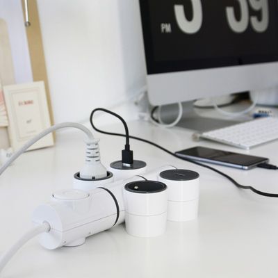 WATT & CO MODULOWATT - Multiprise 3 prises - 1 prise 16A et 2 ports USB