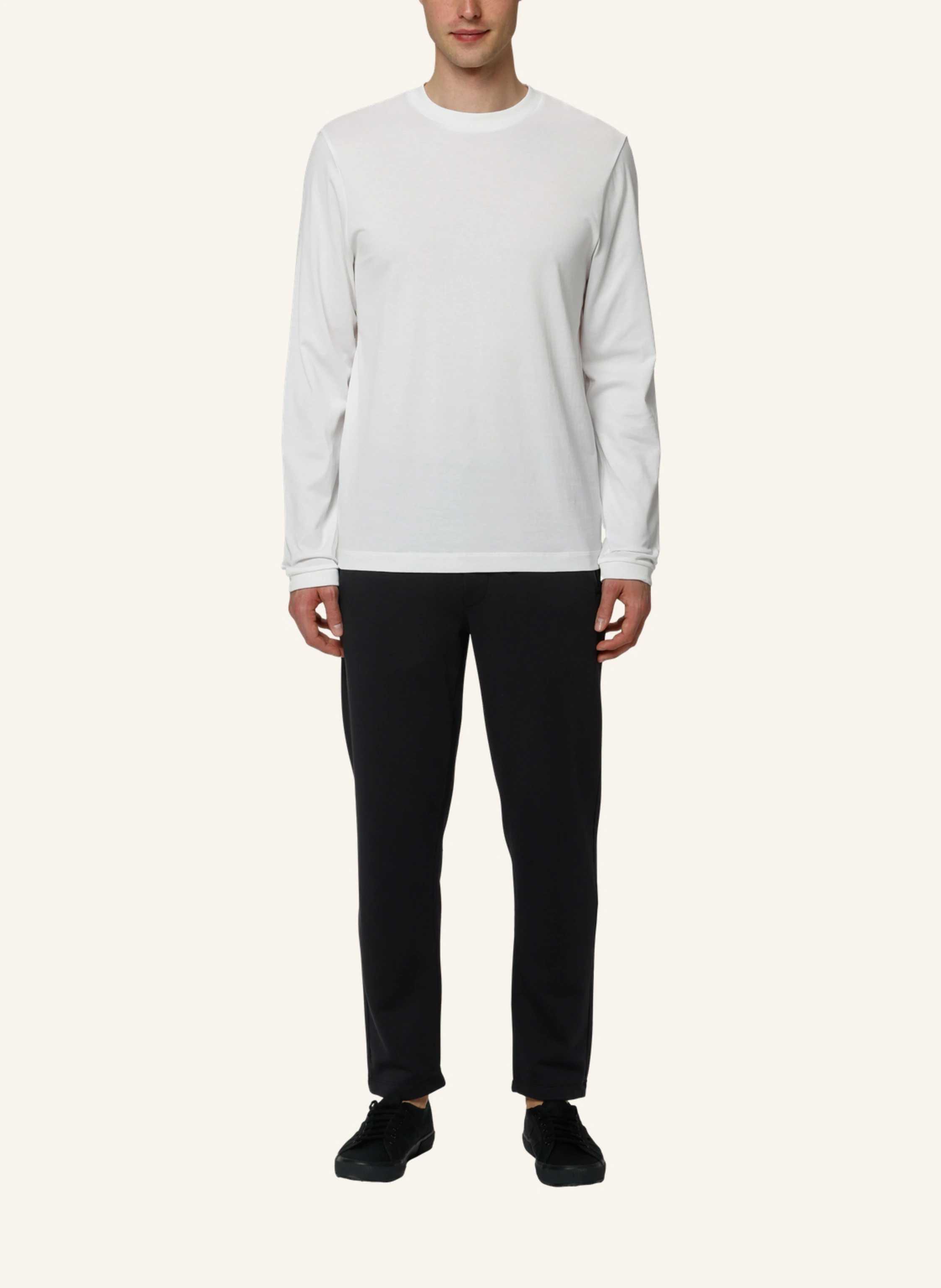 TRUSTED HANDWORK Round Neck 1/1-Sleeve T-Shirt
