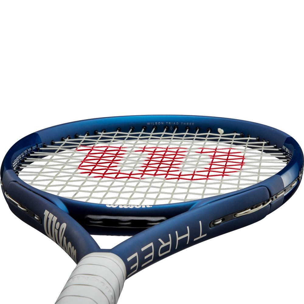 Wilson Triad Three Tennisschläger besaitet 2021 (258gr.)