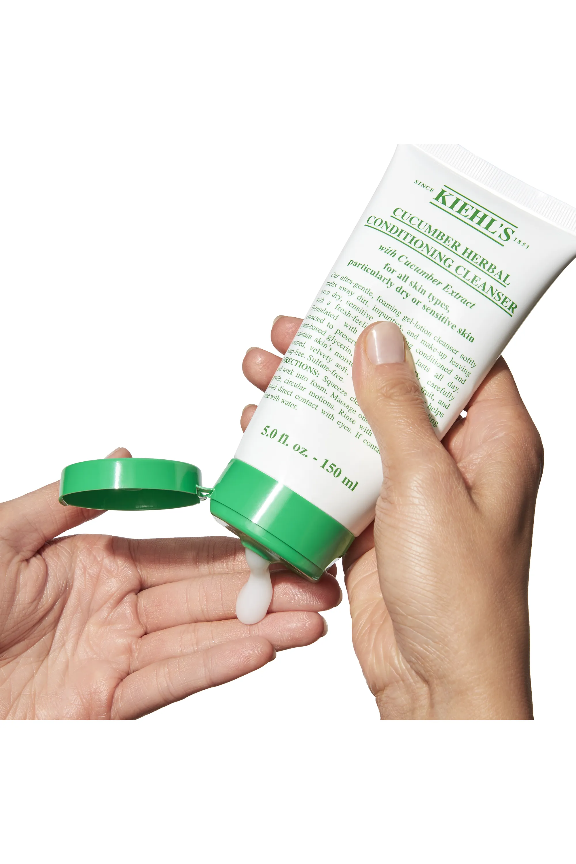 Kiehl's Gel moussant nettoyant visage sans savon aux extraits de concombre