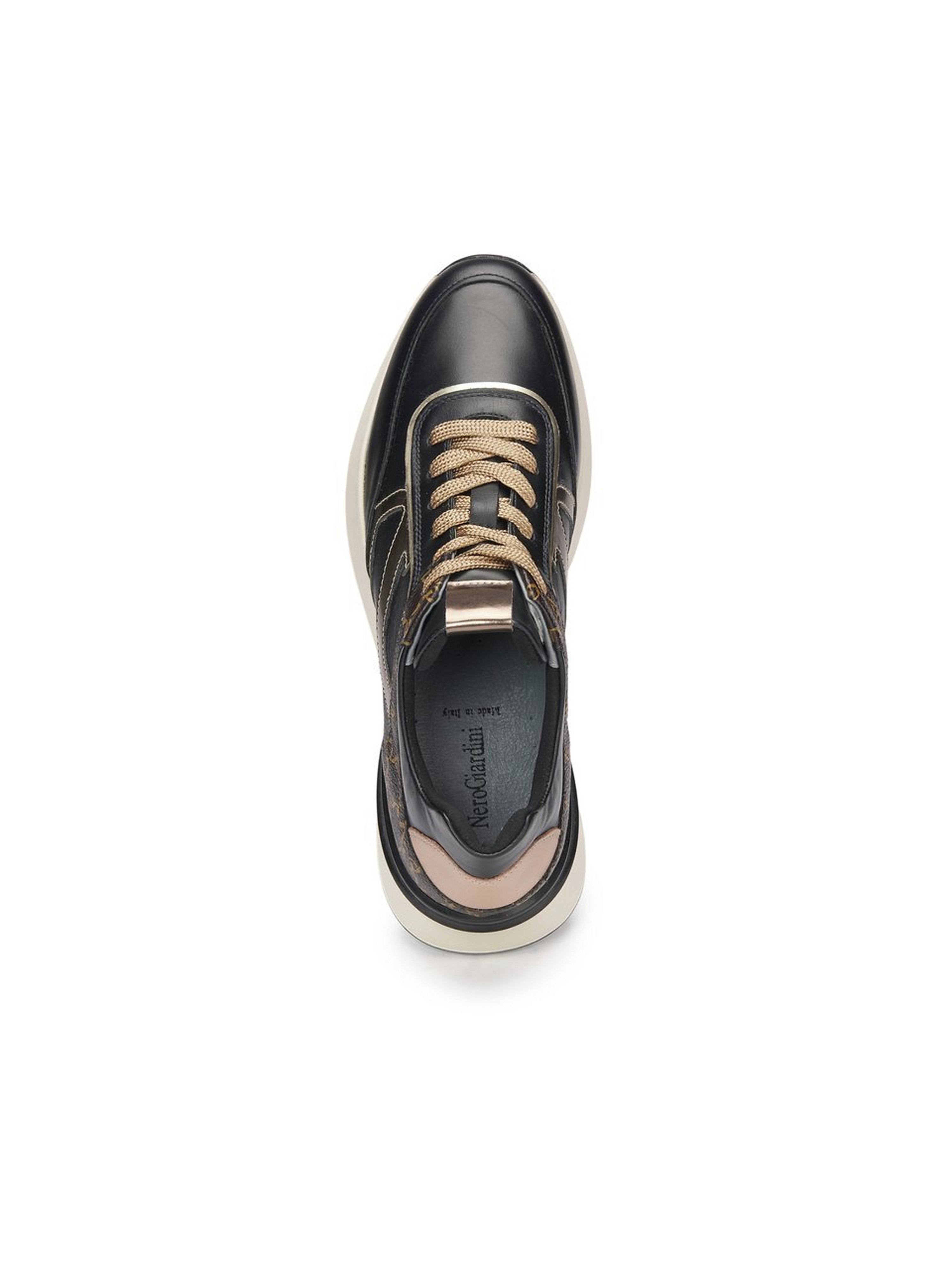 Sneaker