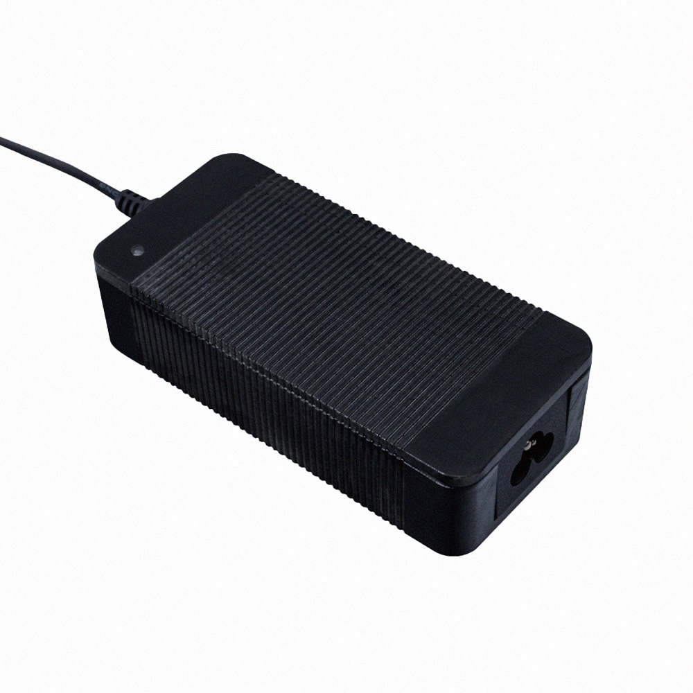 Netzteil 100-240V für Kühlbox 12V