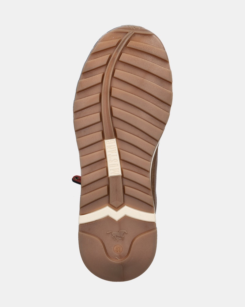 Mustang Lage sneakers  - bruin