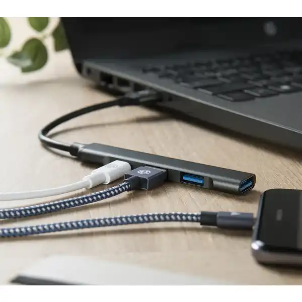 4 in 1-USB-A-Hub