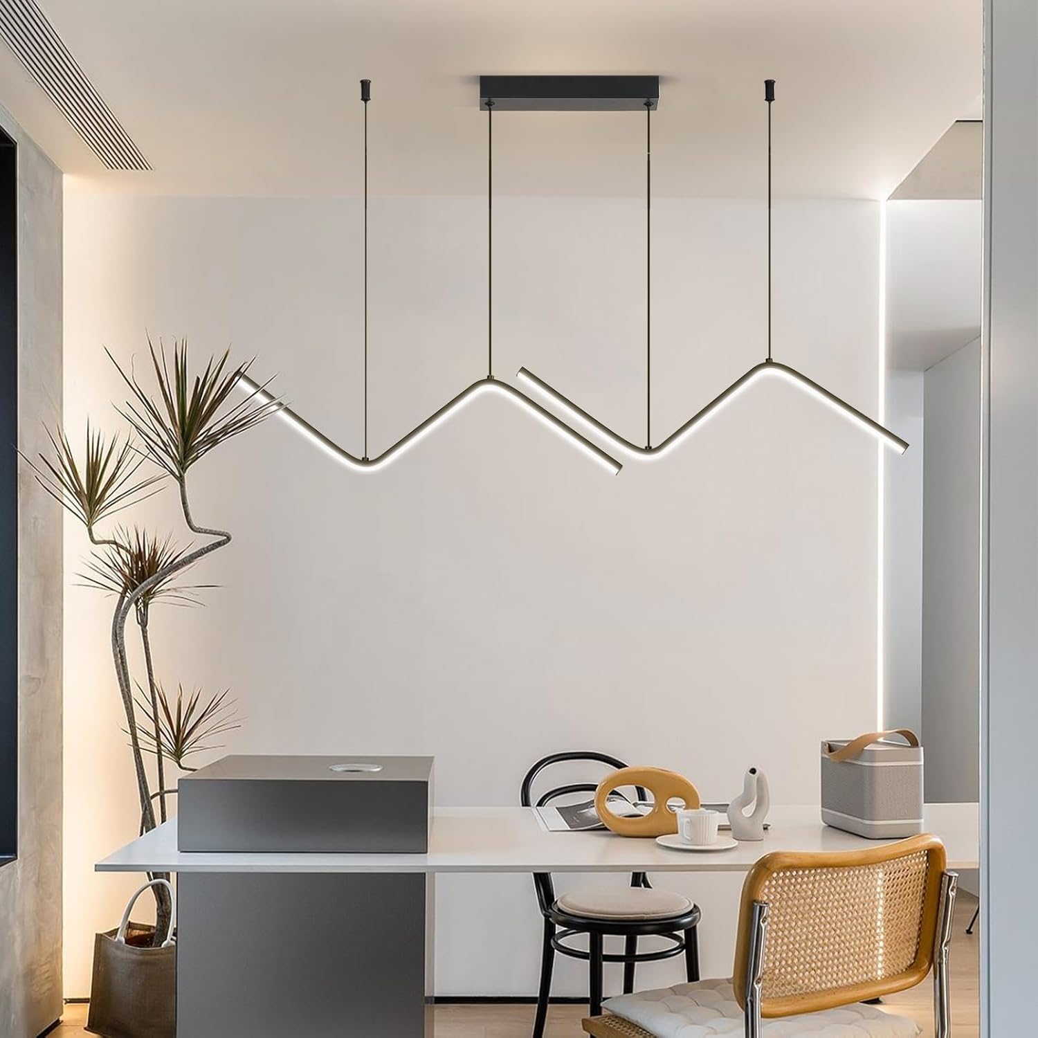 Mikeru Moderne Led-Wellenpendelleuchte, 120CM Schwarze Esszimmer-Pendelleuchte, Dimmbar 10%-100% Mit Fernbedienung, Hängende Leuchte Mit Memory-Funktion, Geeignet Für Restaurants, Kücheninseln Bars