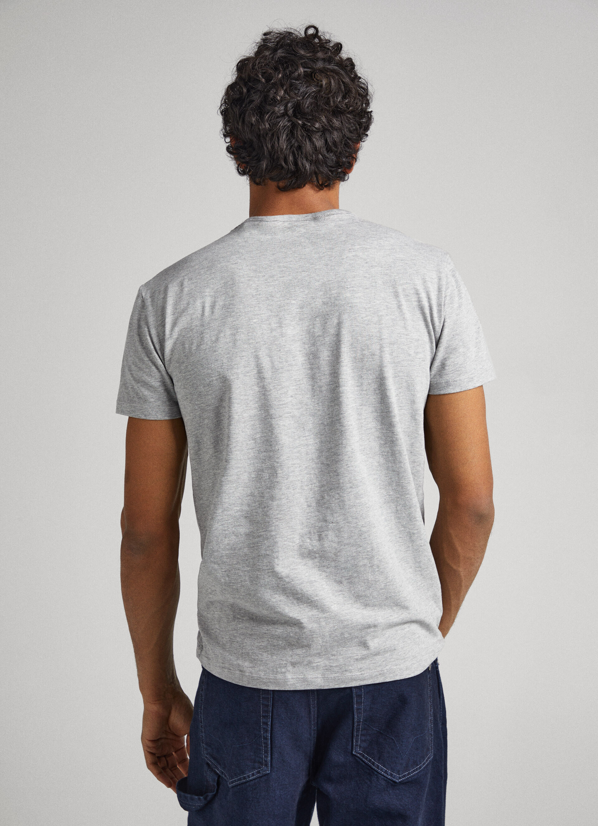 Camiseta de algodão com logotipo estampado - cinza mesclado