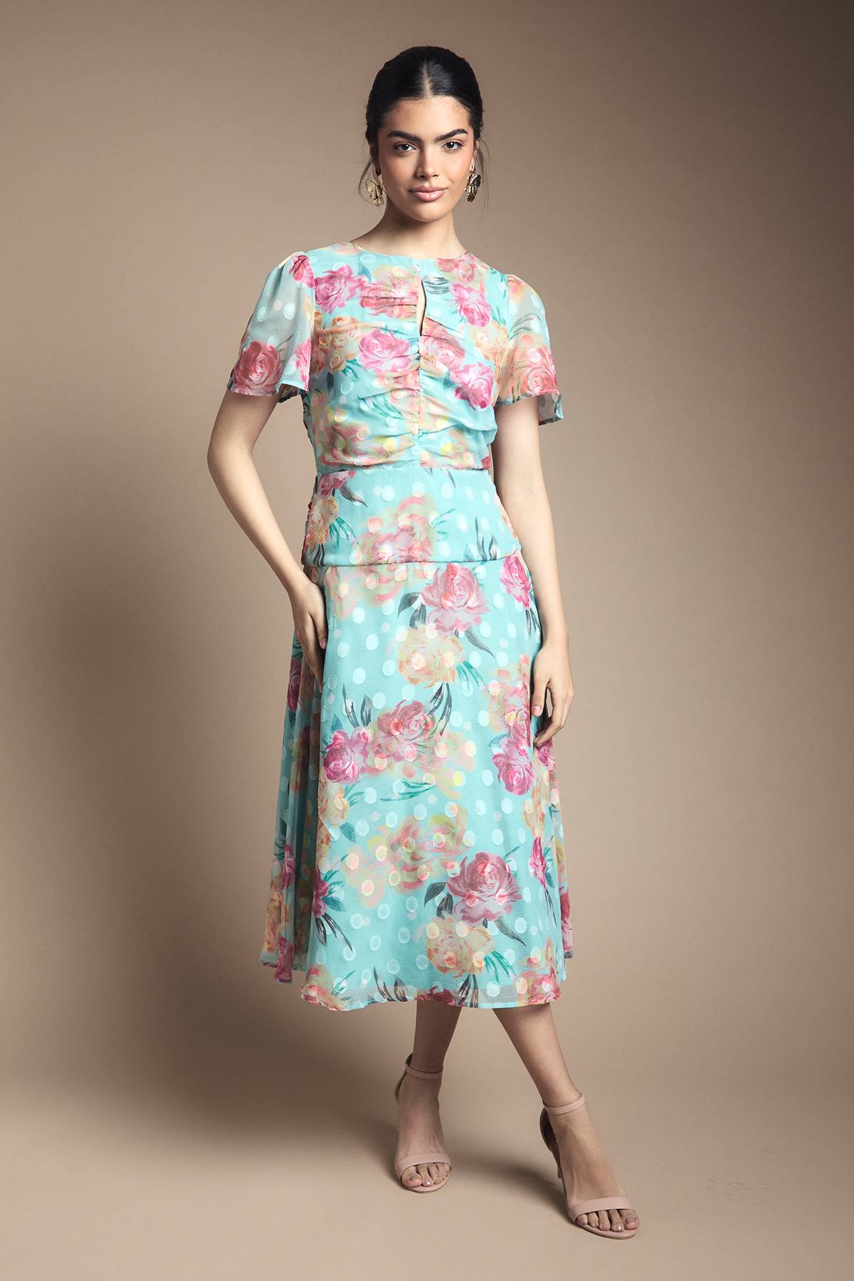 Wallis Robe Mi-Longue Froncée à Motifs Floraux Dévorés