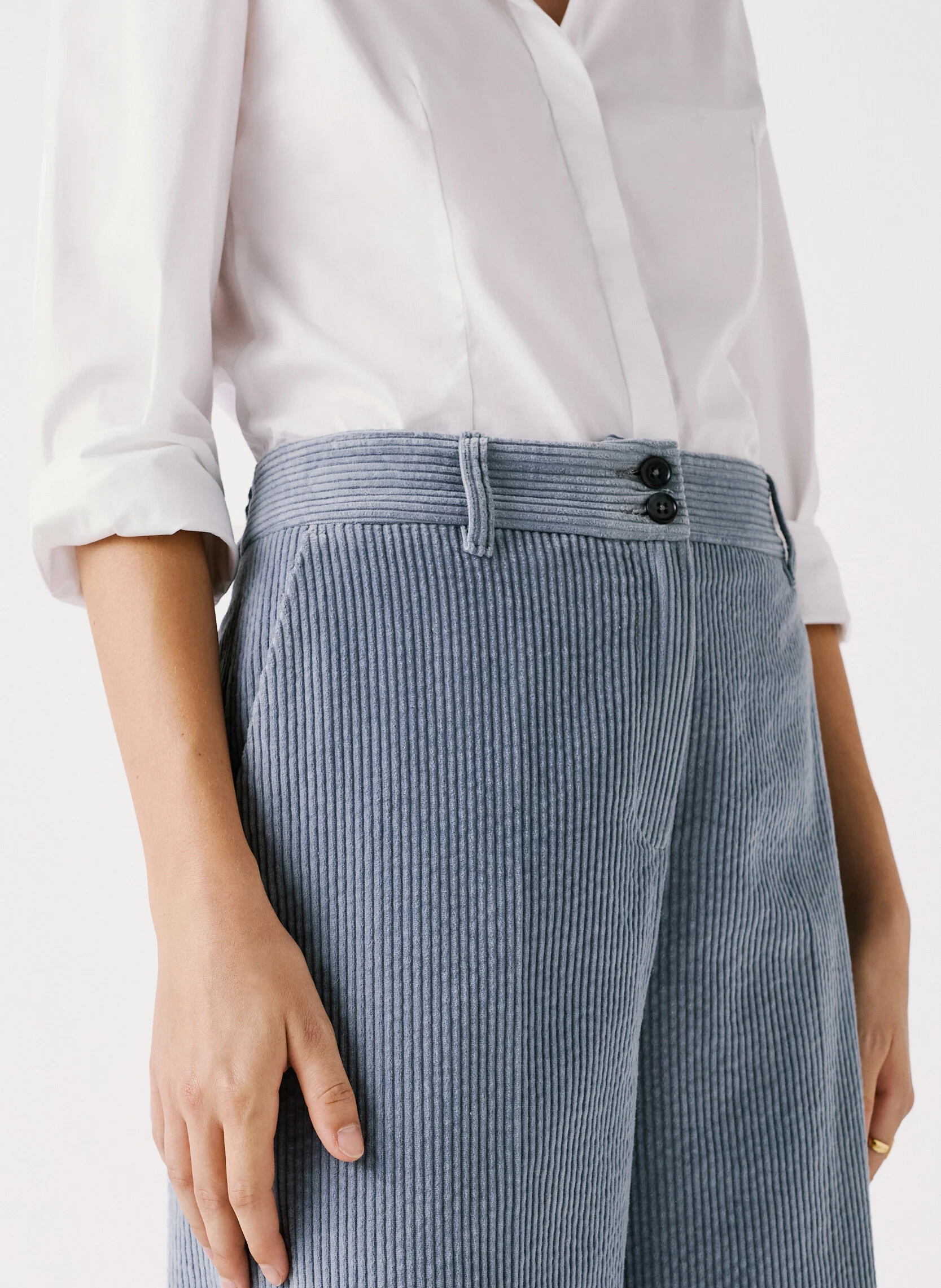 PELUCHE - Pantalon large en velours côtelé | Bleu