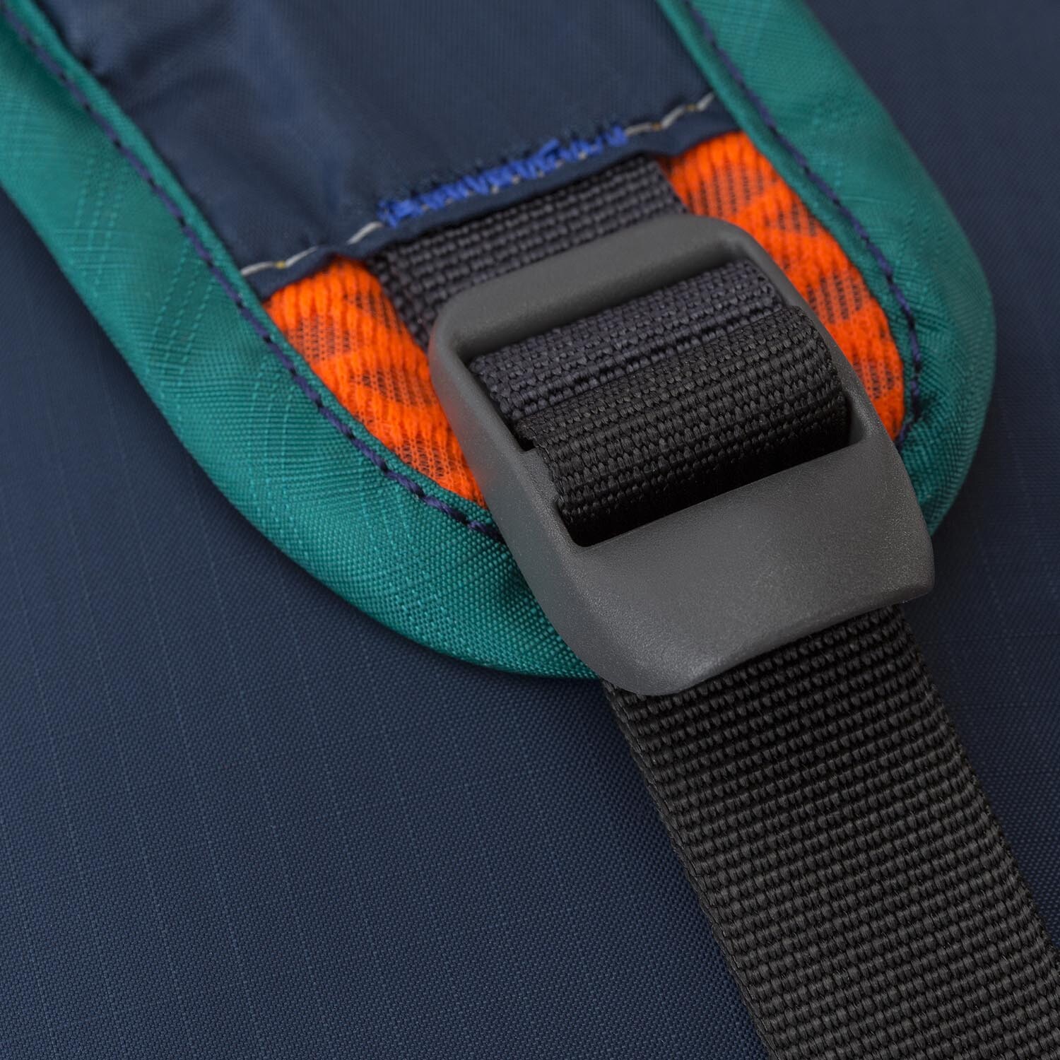 Cotopaxi Batac 16l Backpack - Del Dia PT