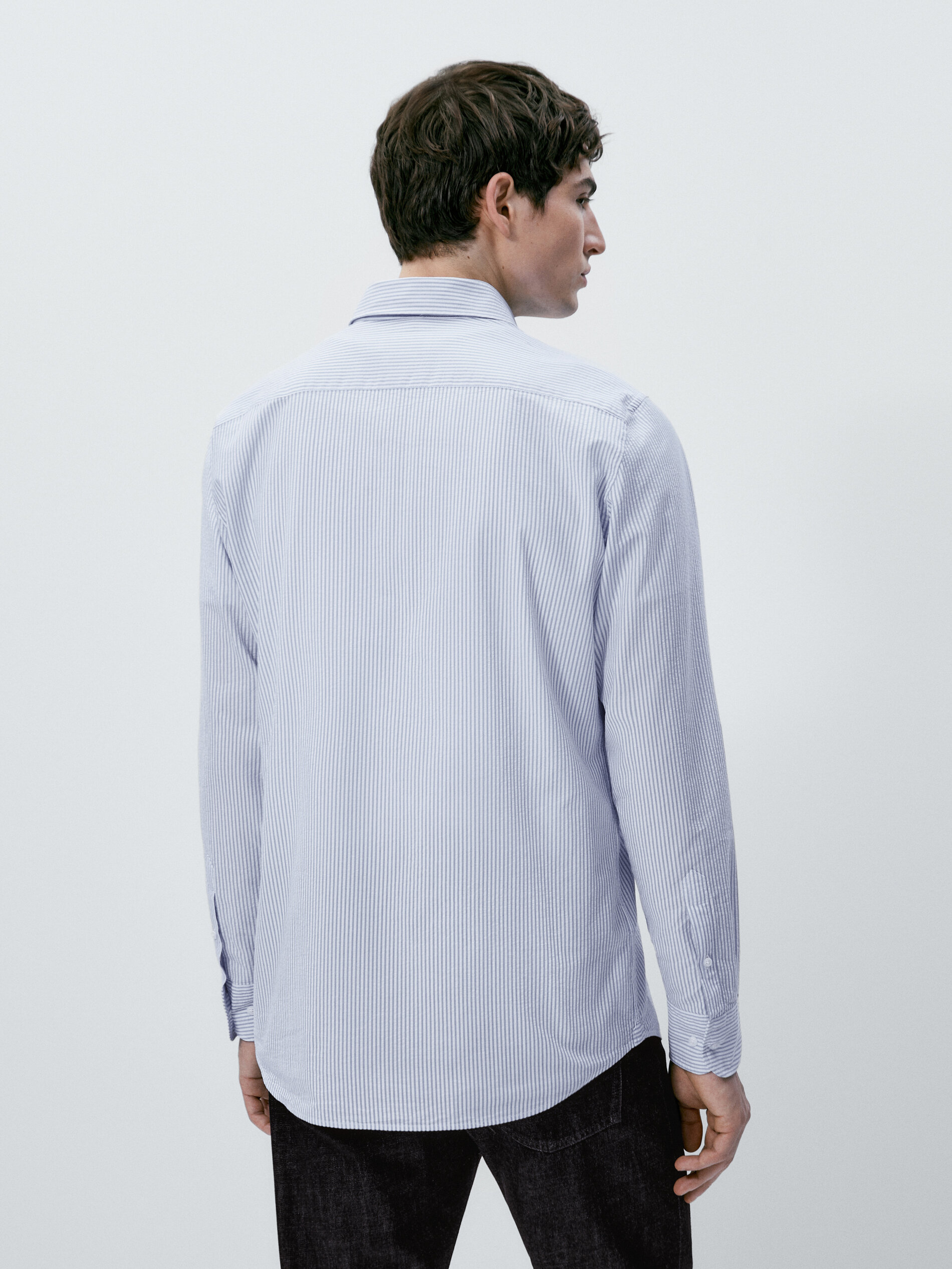 Camisa Rayas de corte regular em tecido seersucker - AZUL CLARO