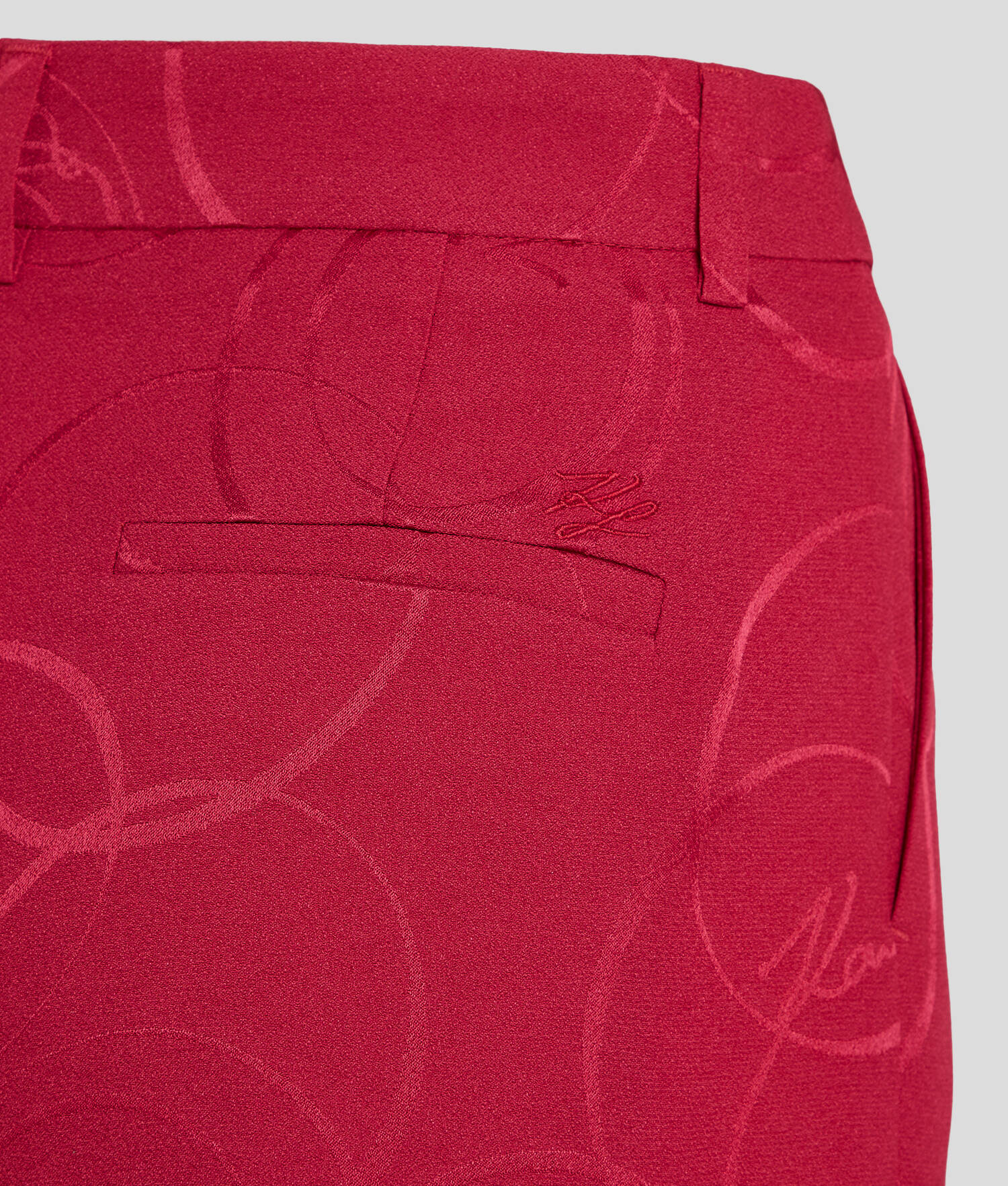 SHORT EN SATIN