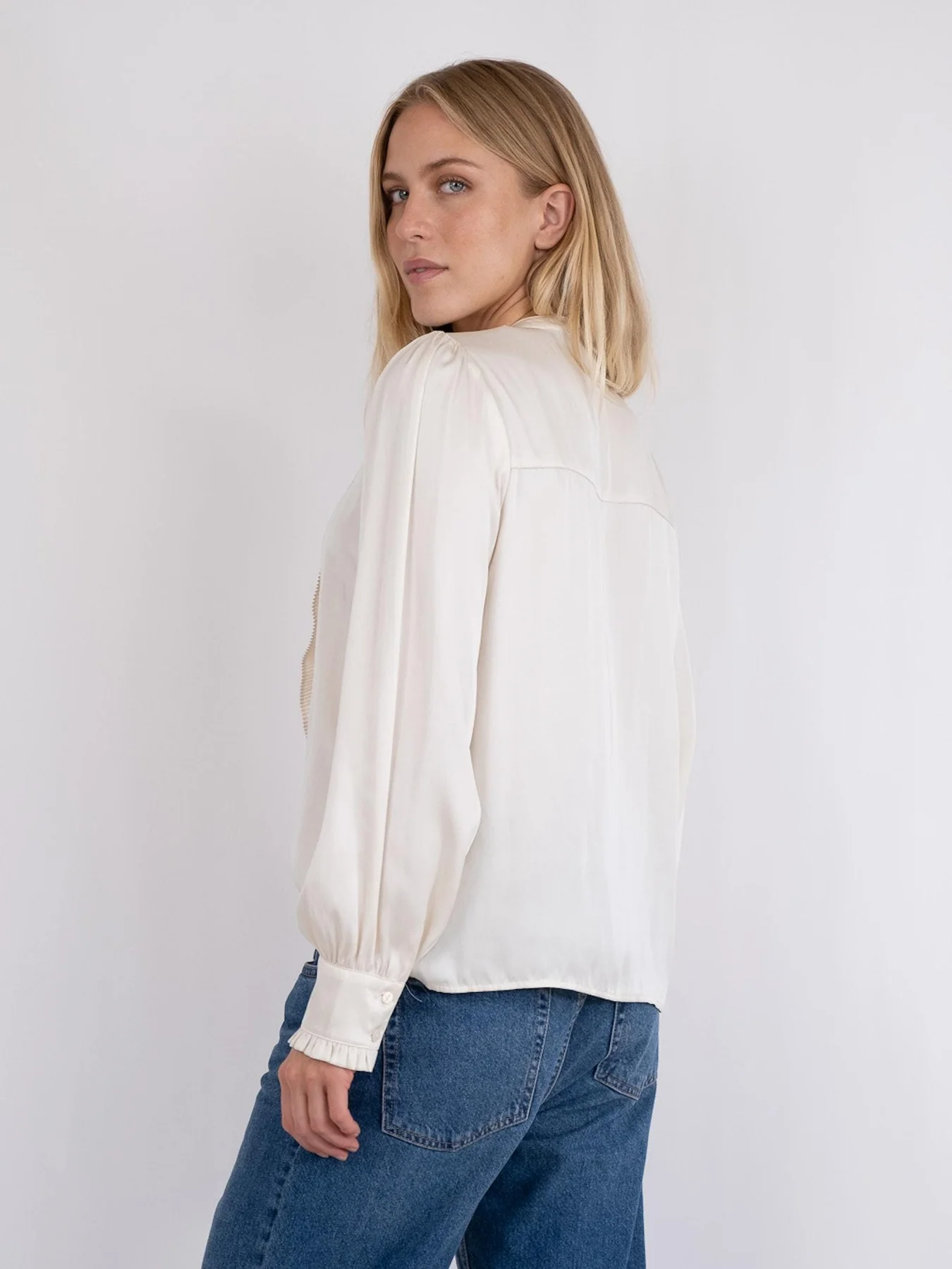 Neo Noir Zola Blouse off white