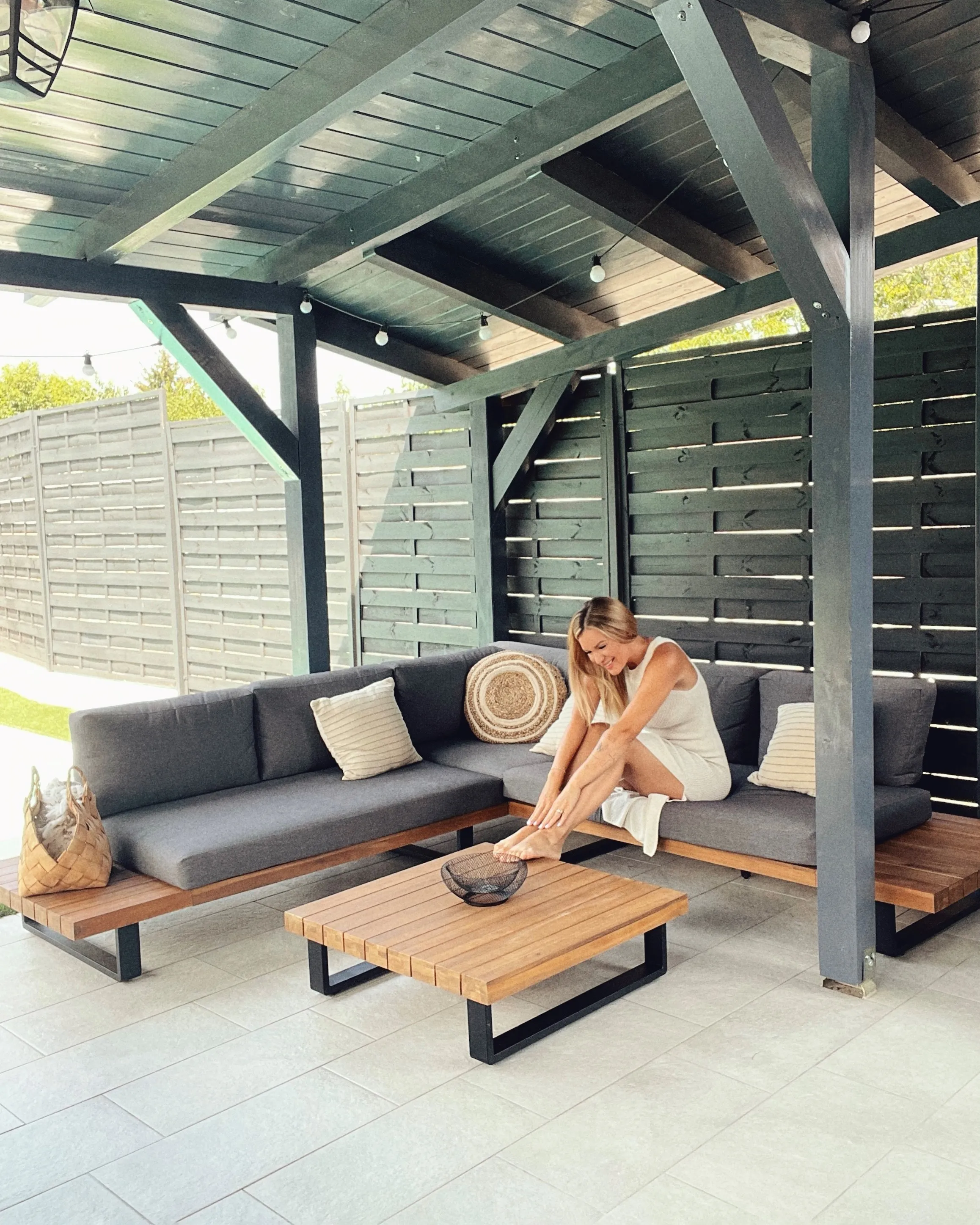Tuin hoekloungeset met tafel 5-zits MYKONOS rechtszijdig Gecertificeerd acaciahout Donkergrijs