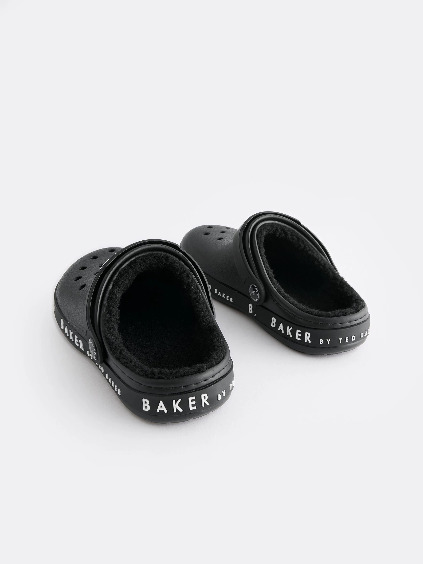 Baker by Ted Baker met borg gevoerde klomppantoffels voor jongens