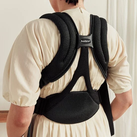 Porte-bébé Move   Noir mesh 3D        de               BabyBjörn
