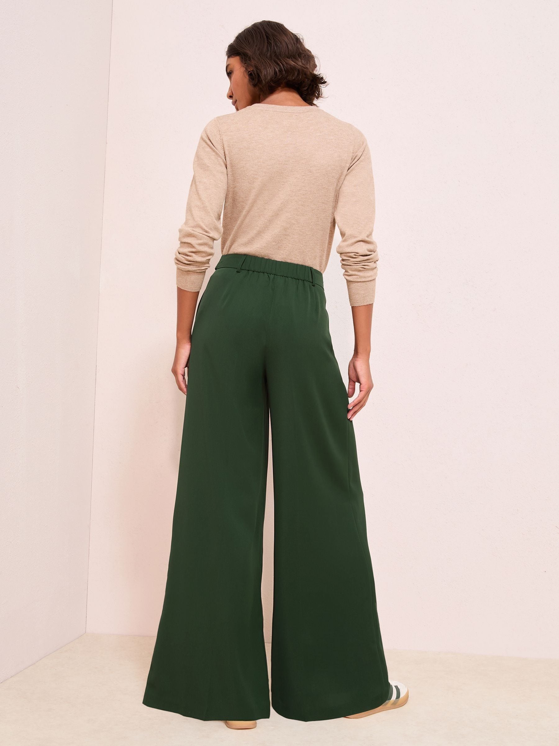 Groen - Friends Like These Adjustable Waist Premium Wide Leg Trousers